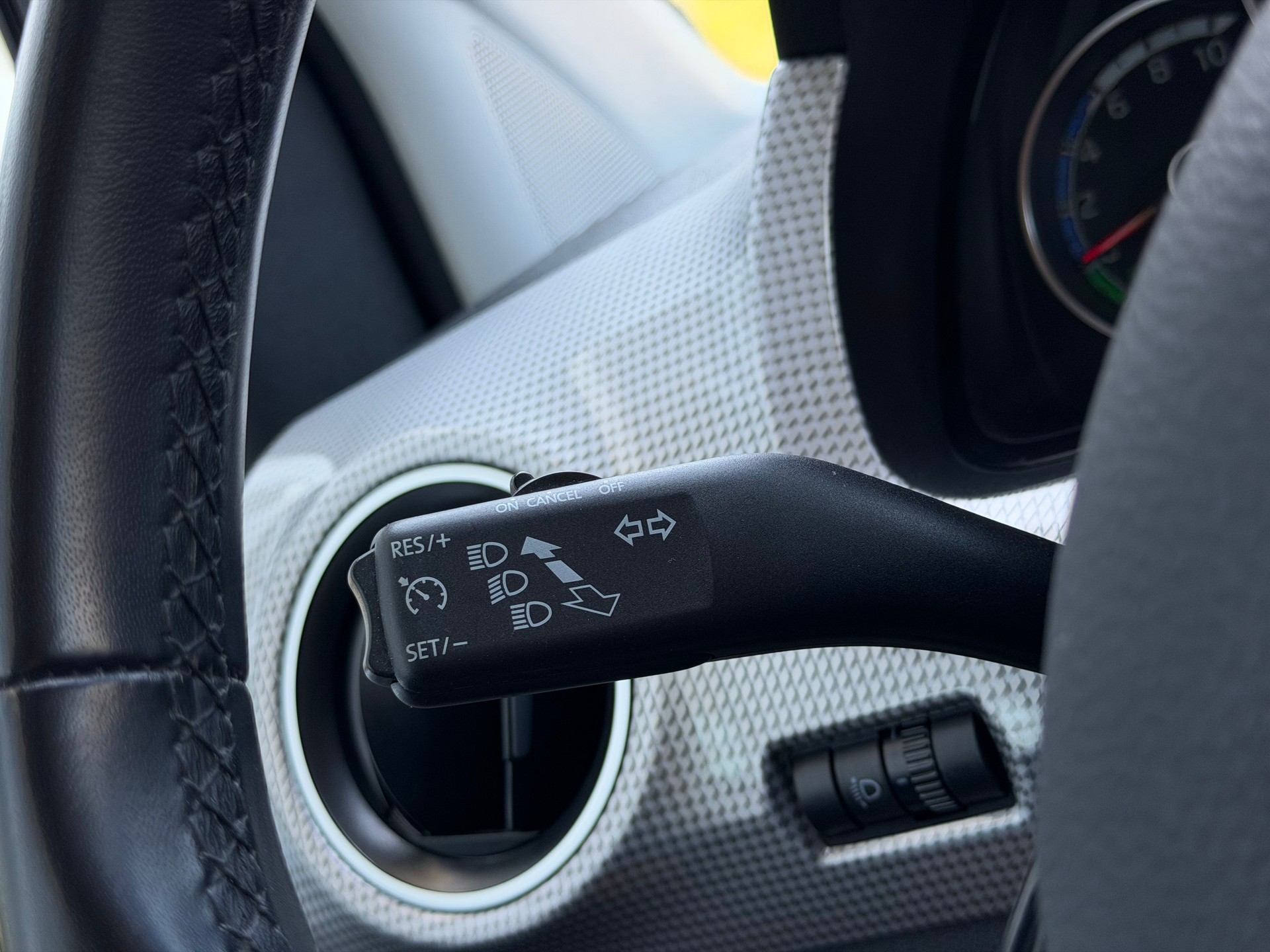 VW e-Up-image-15
