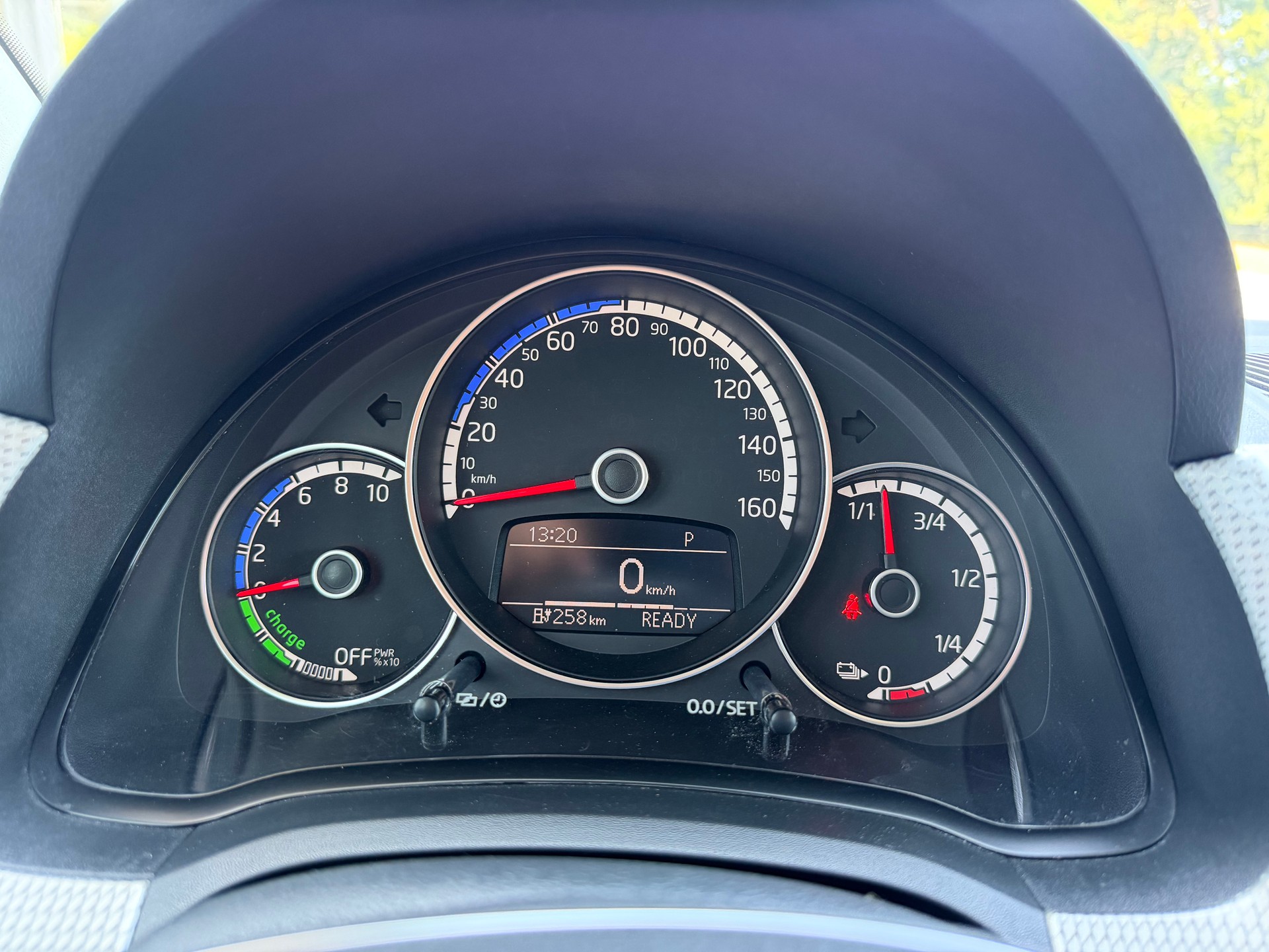 VW e-Up-image-12