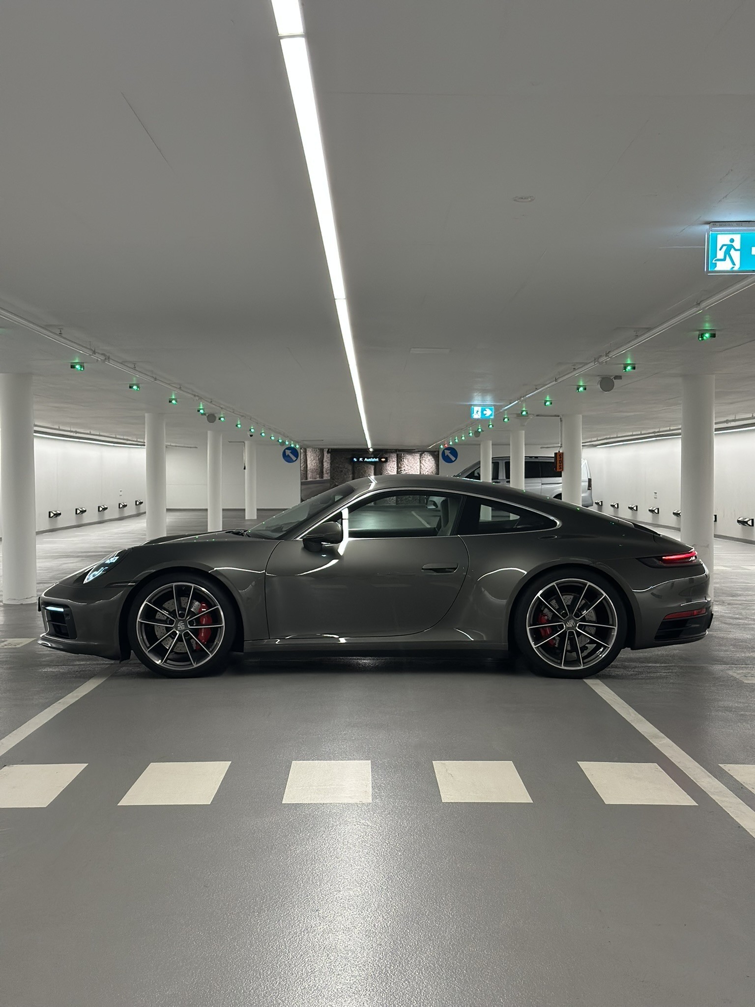 PORSCHE 911 Carrera S PDK-image-1