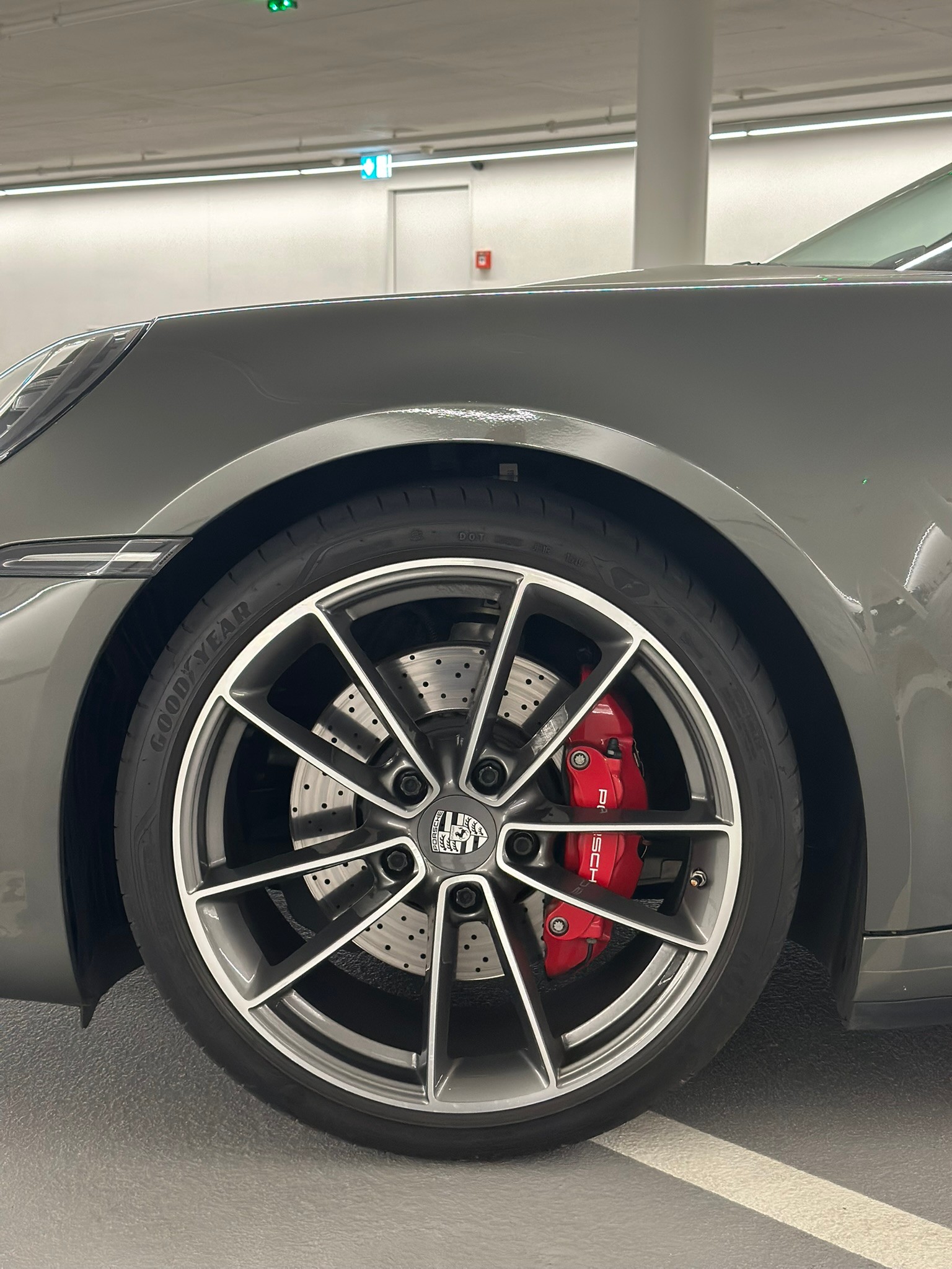 PORSCHE 911 Carrera S PDK-image-4