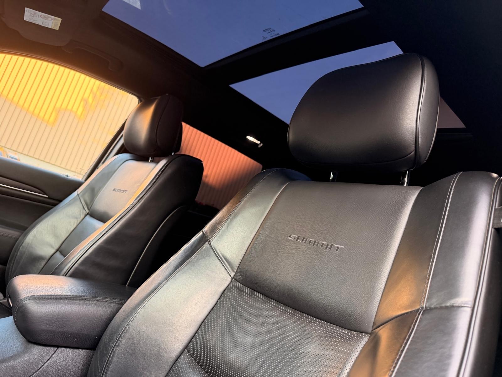 JEEP Grand Cherokee 3.0 CRD Summit Automatic-image-11