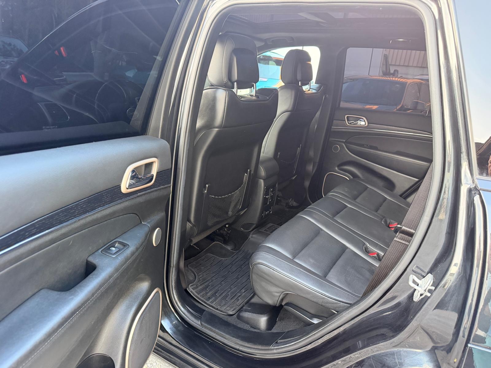 JEEP Grand Cherokee 3.0 CRD Summit Automatic-image-7
