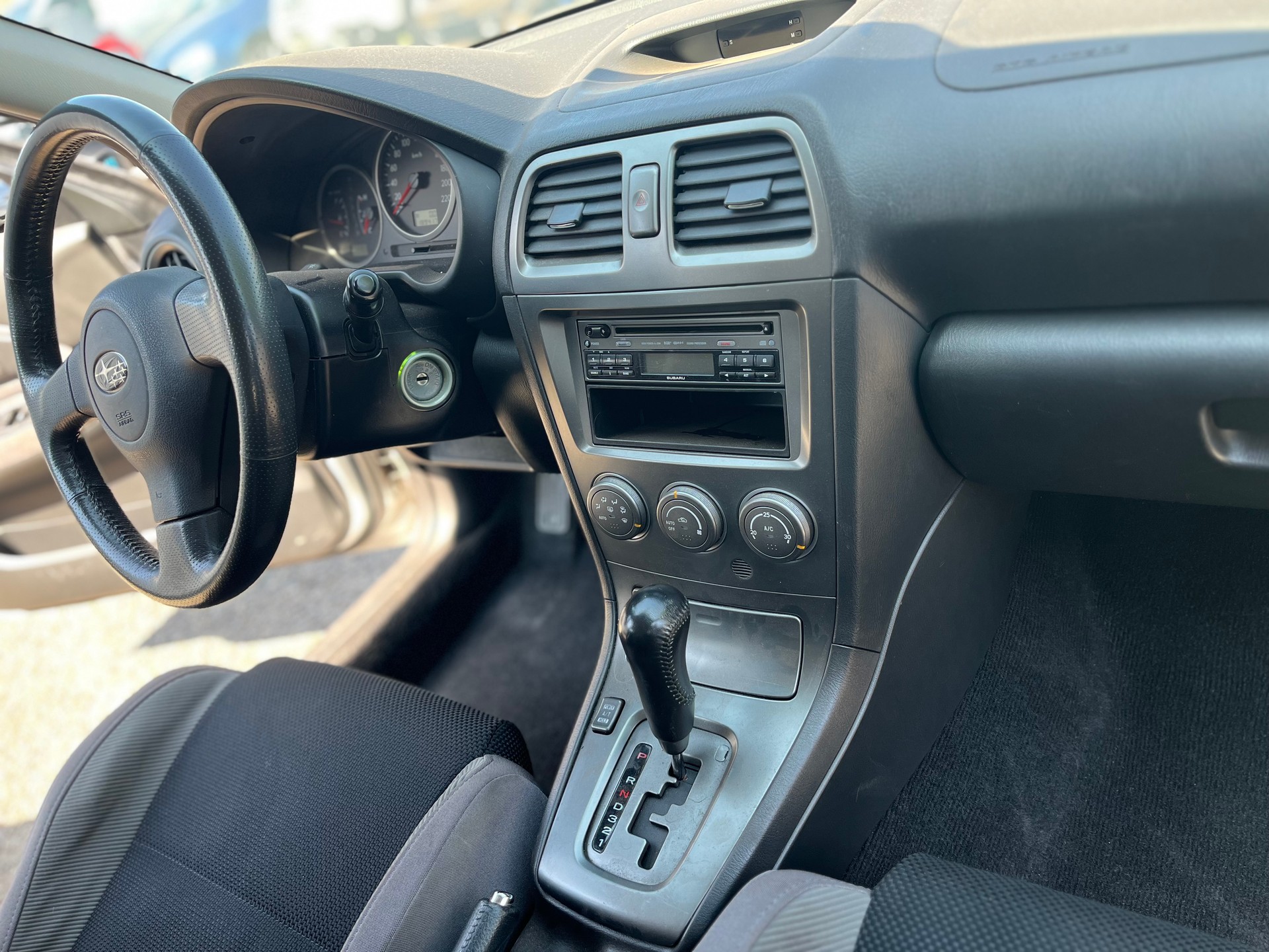 SUBARU Ab frisch MFK und frisch Servic Automat 2,0i-image-11