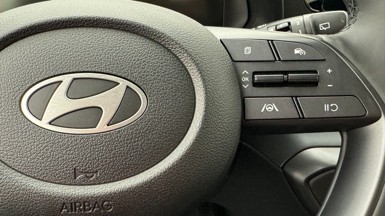 HYUNDAI i20 1.0 T-GDi Limited DCT-image-9