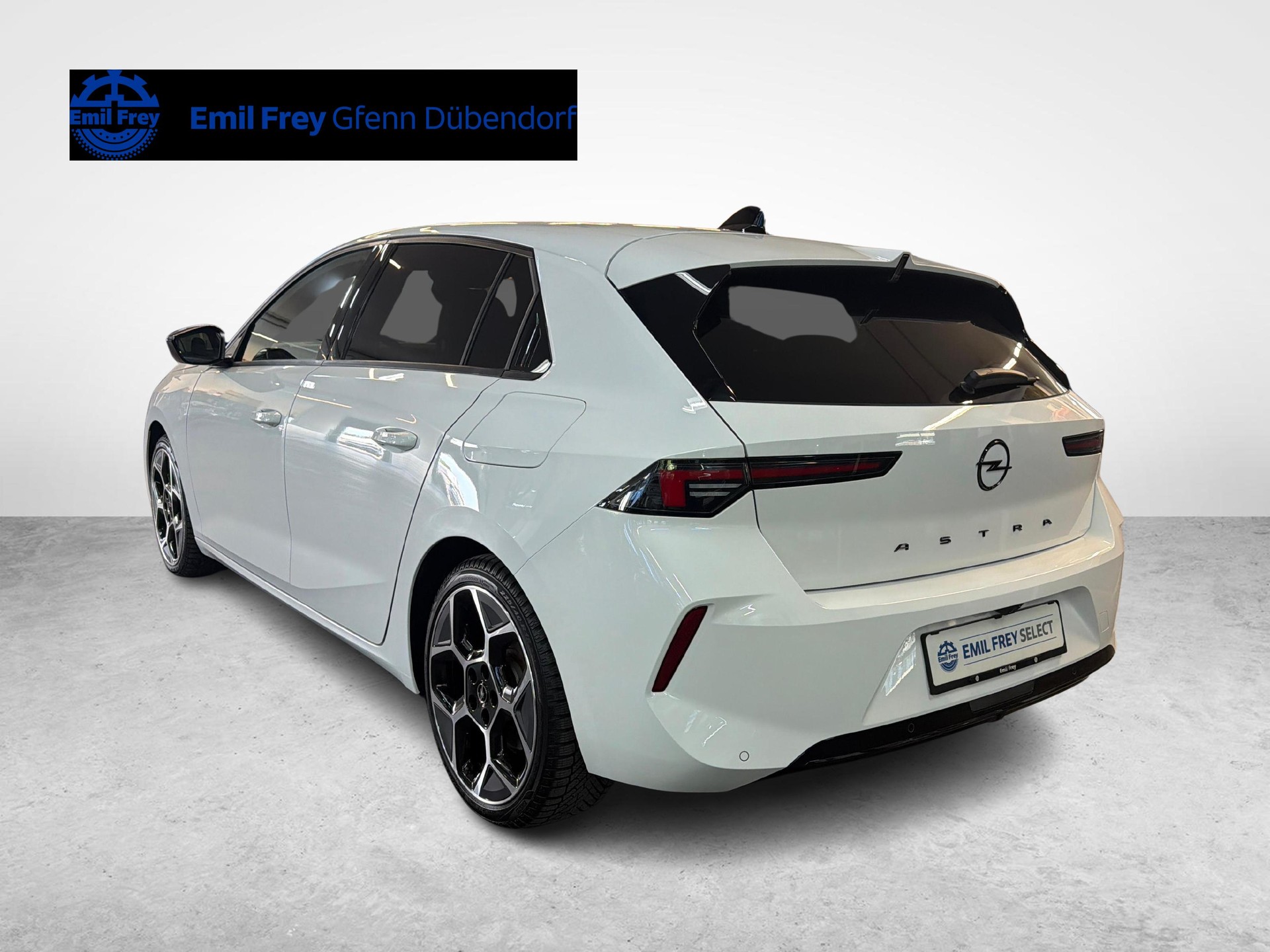 OPEL Astra 1.6 T PHEV 180 Swiss Premium-image-3