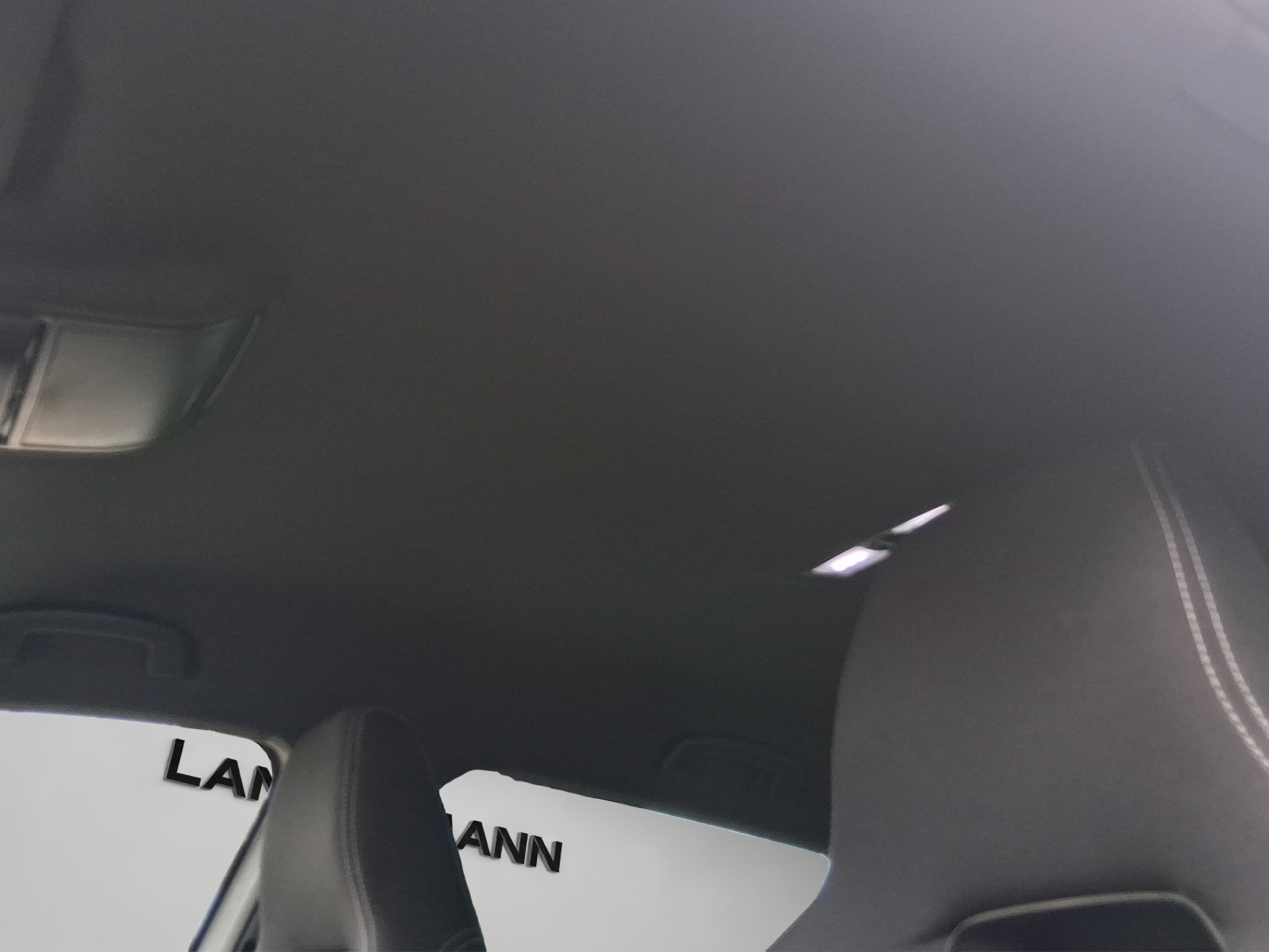 SKODA Karoq 1.5 TSI ACT SportLine DSG-image-15