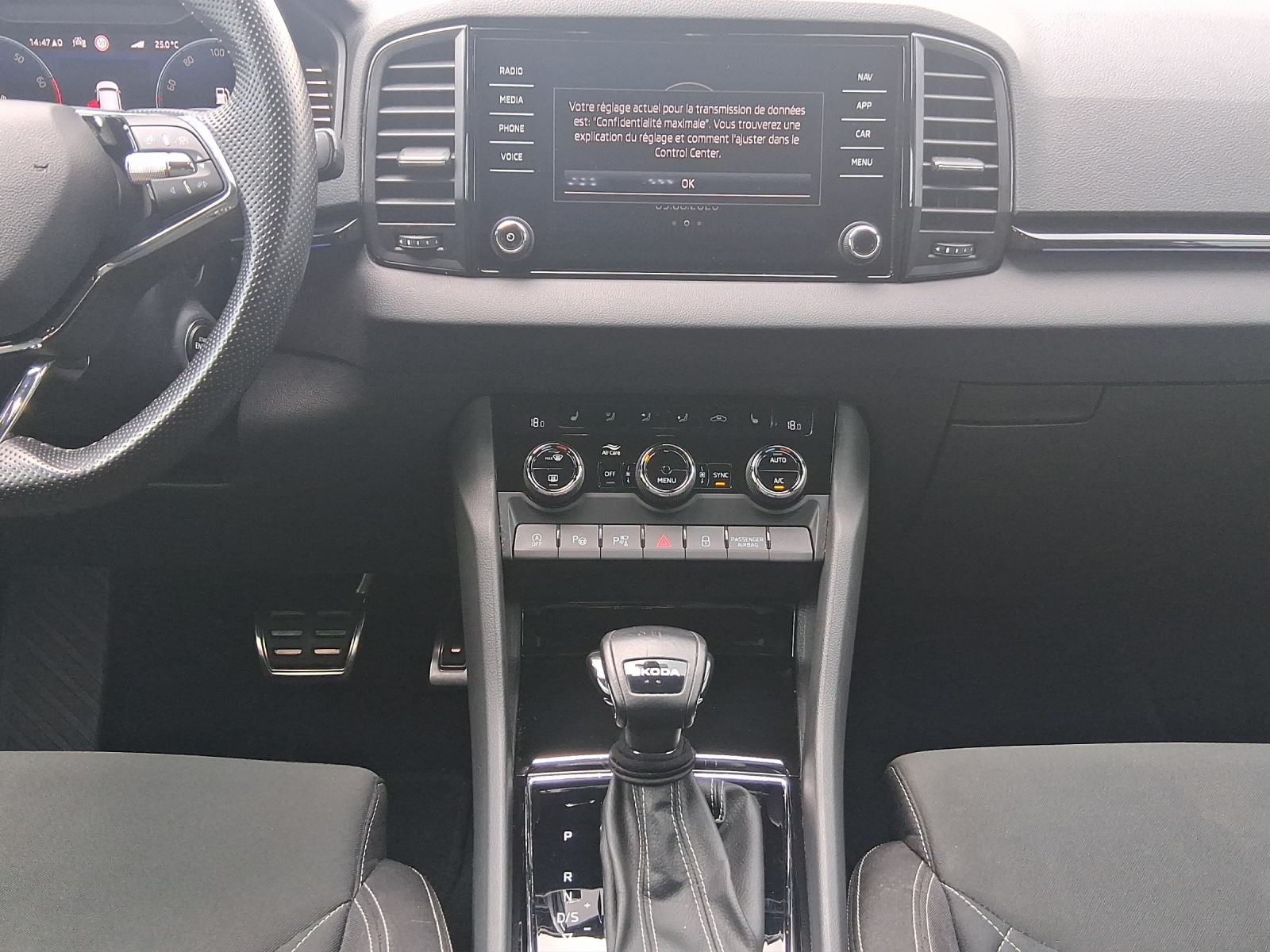 SKODA Karoq 1.5 TSI ACT SportLine DSG-image-11
