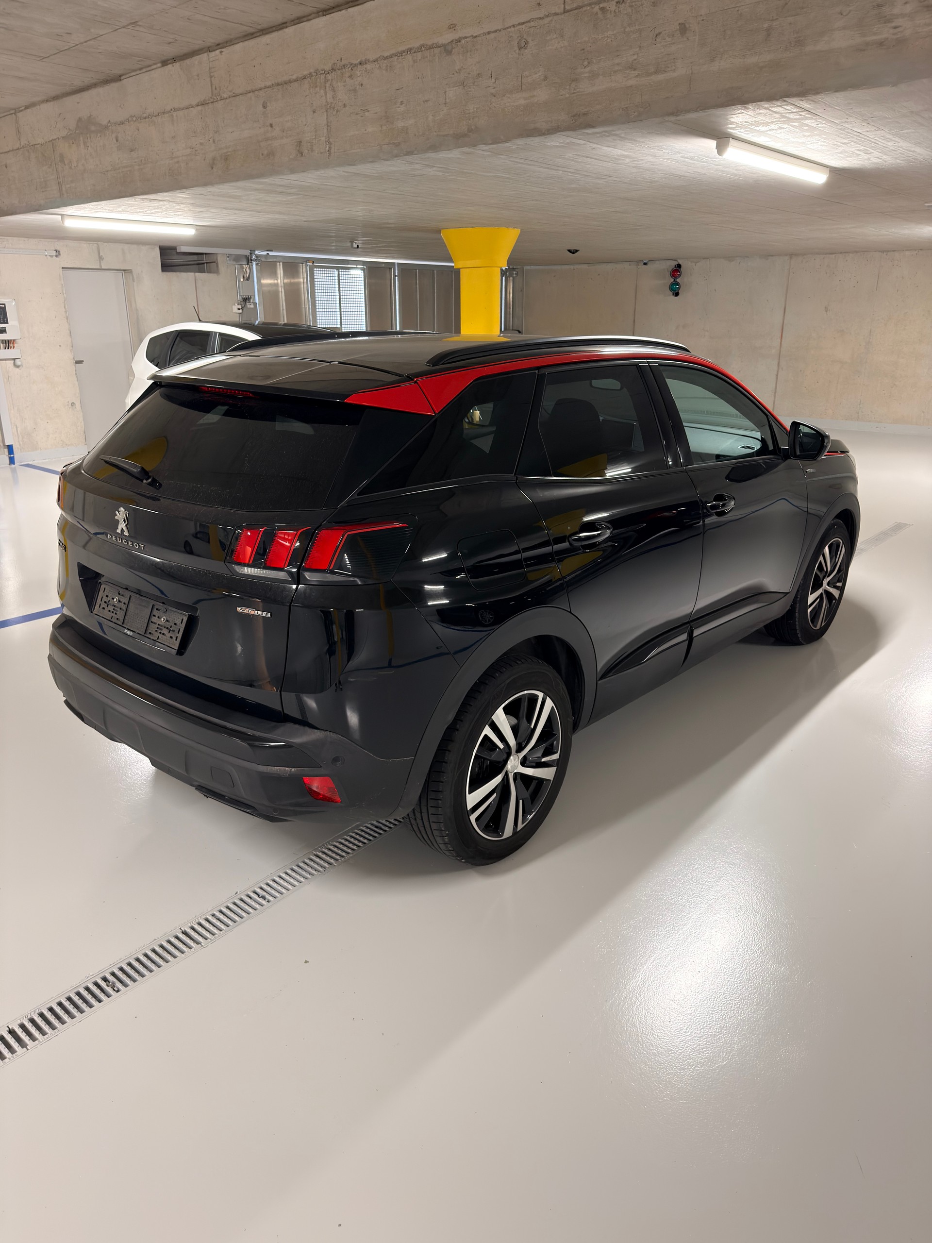 PEUGEOT 1.6 THP GT Line-image-1