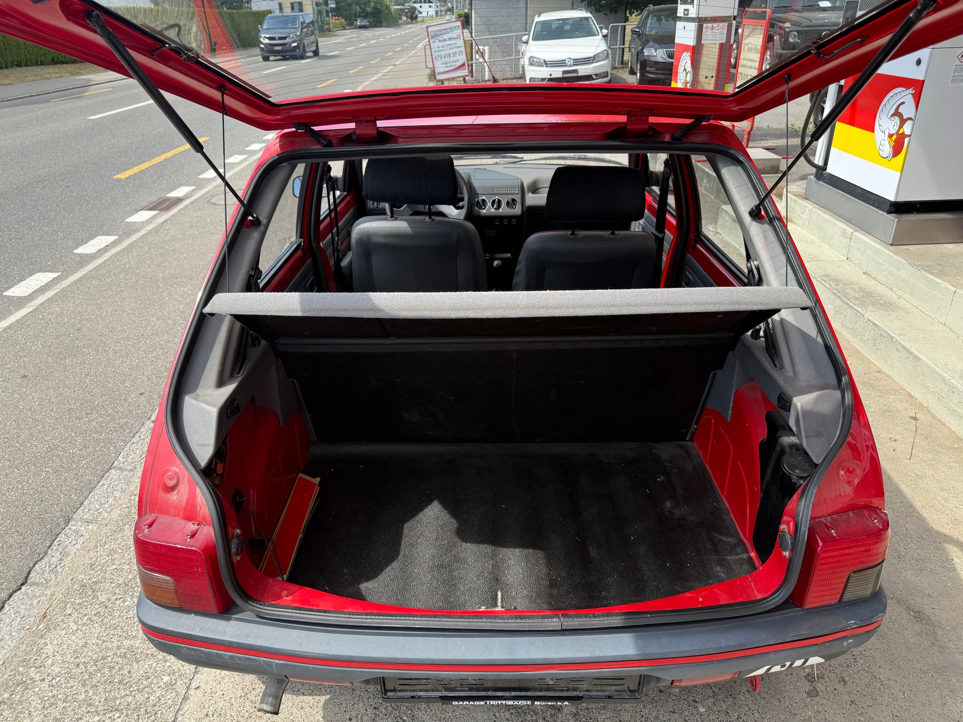 PEUGEOT 205 1.1 Look-image-12