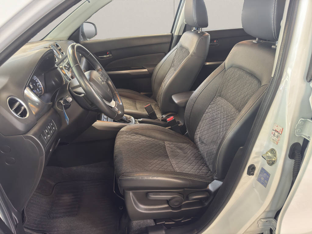 SUZUKI Vitara 1.4 T Compact+ Hybrid 4-image-17