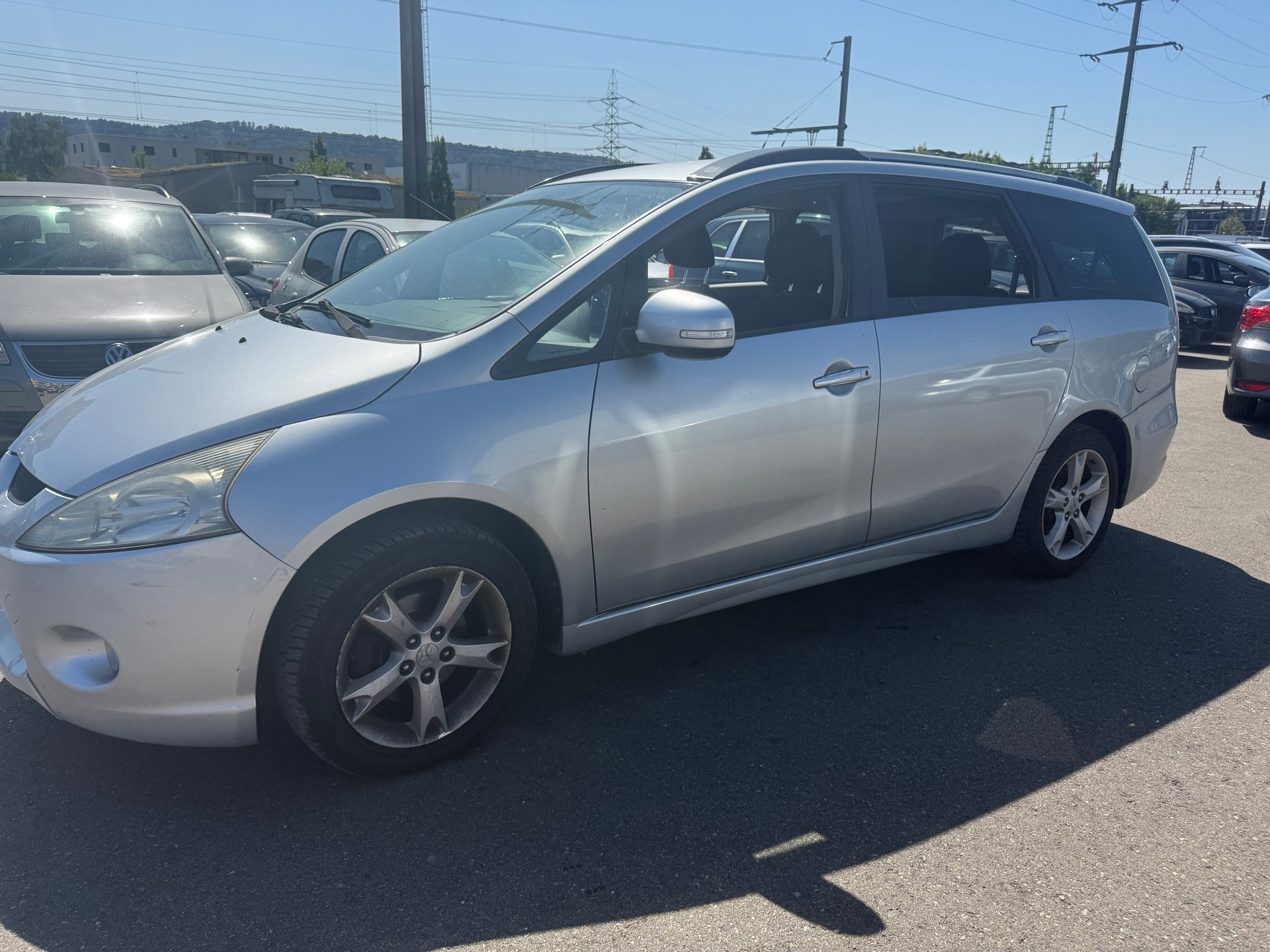 MITSUBISHI Grandis 2.0 16V DID Inform-image-1