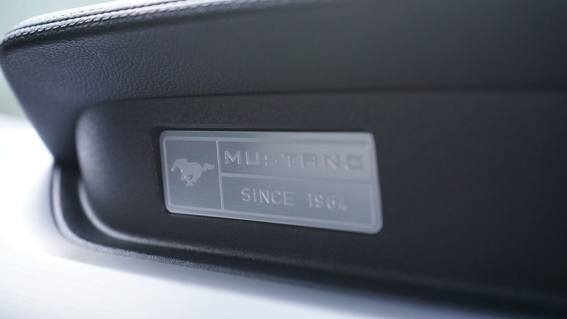 FORD Mustang Fastback 5.0 V8 GT Automat-image-20