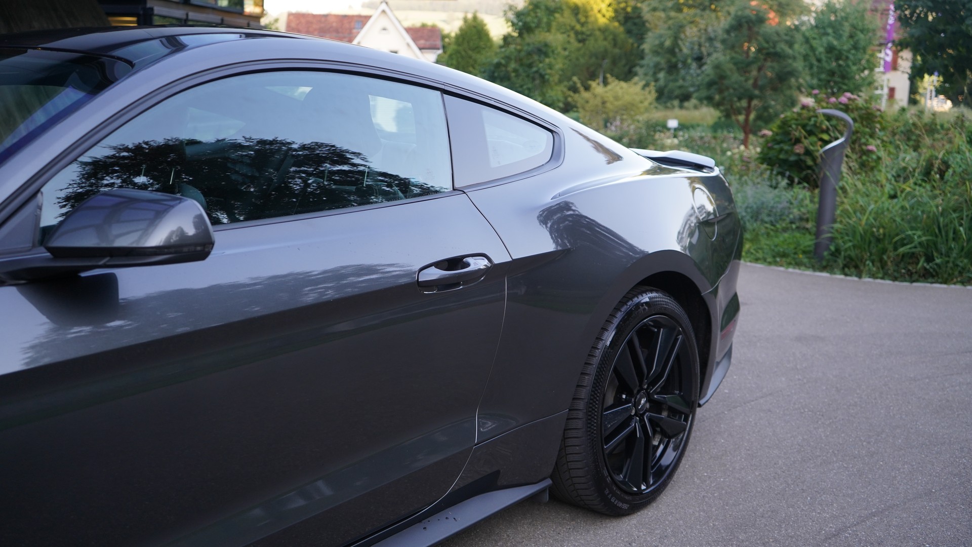 FORD Mustang Fastback 5.0 V8 GT Automat-image-17