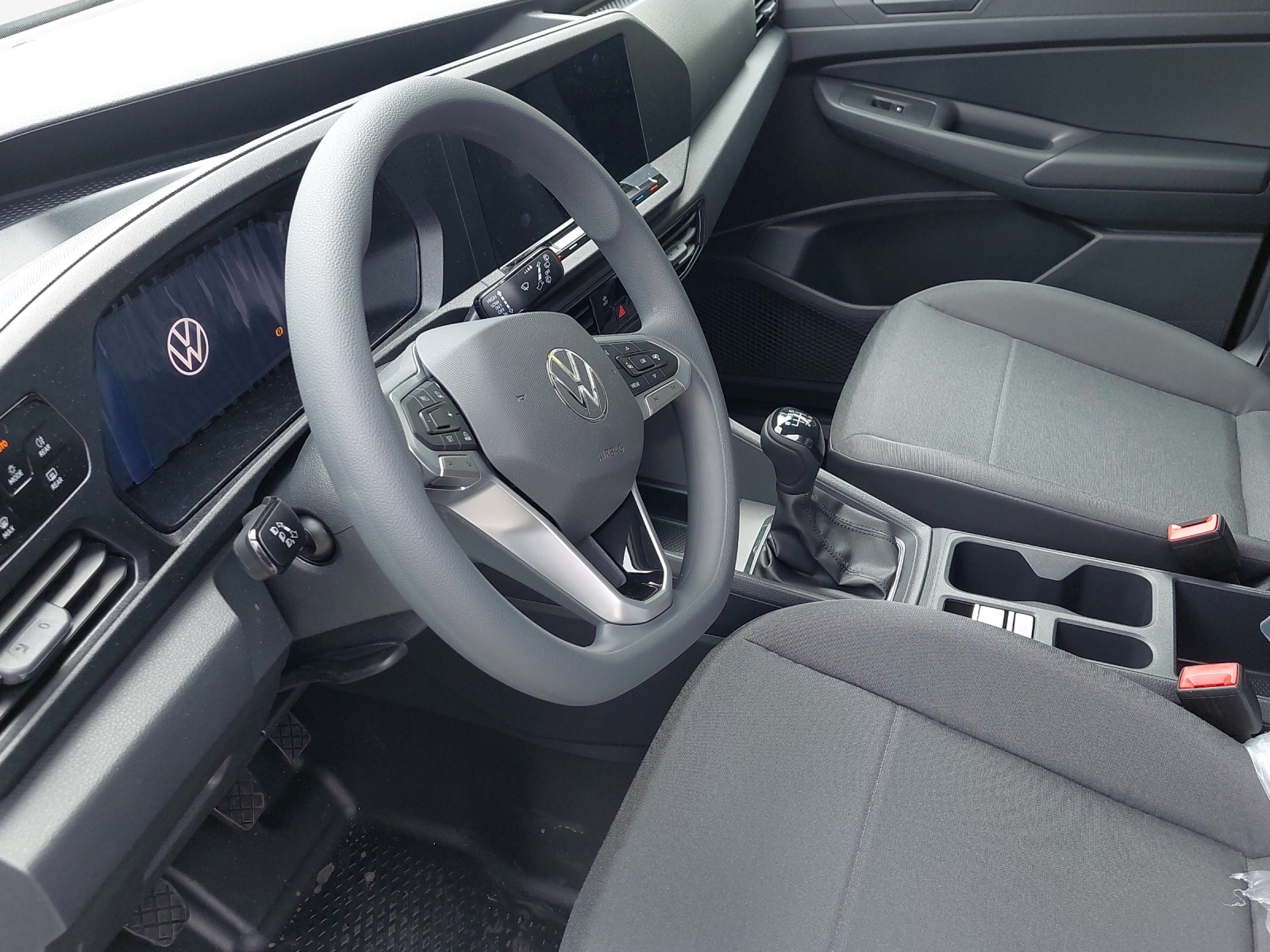 VW Caddy Cargo 2.0TDI 4Motion-image-7