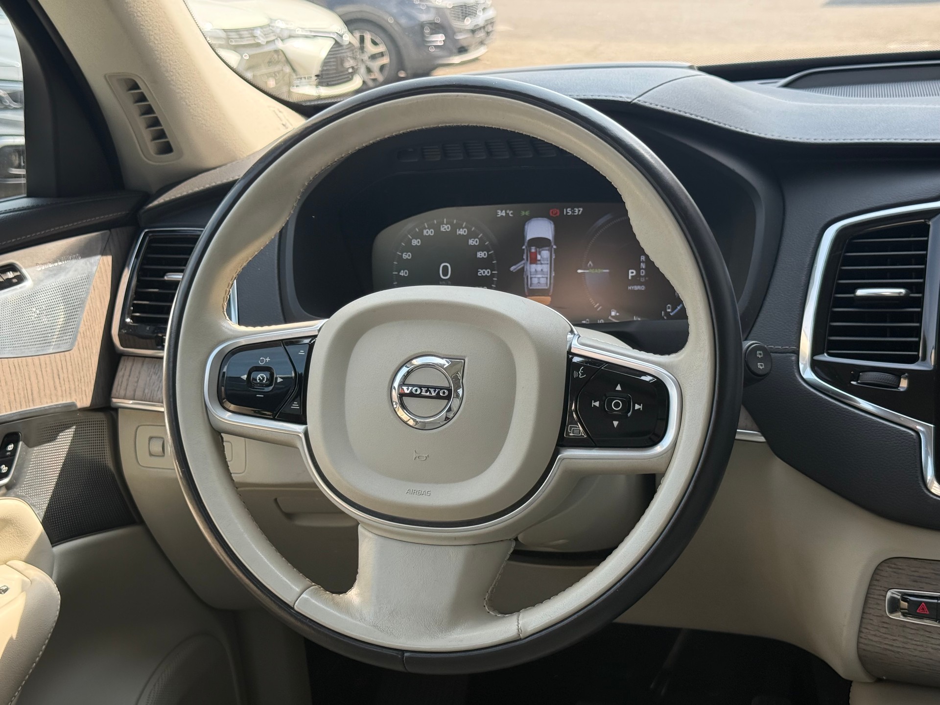 VOLVO XC90 T8 eAWD Inscription Geartronic-image-14