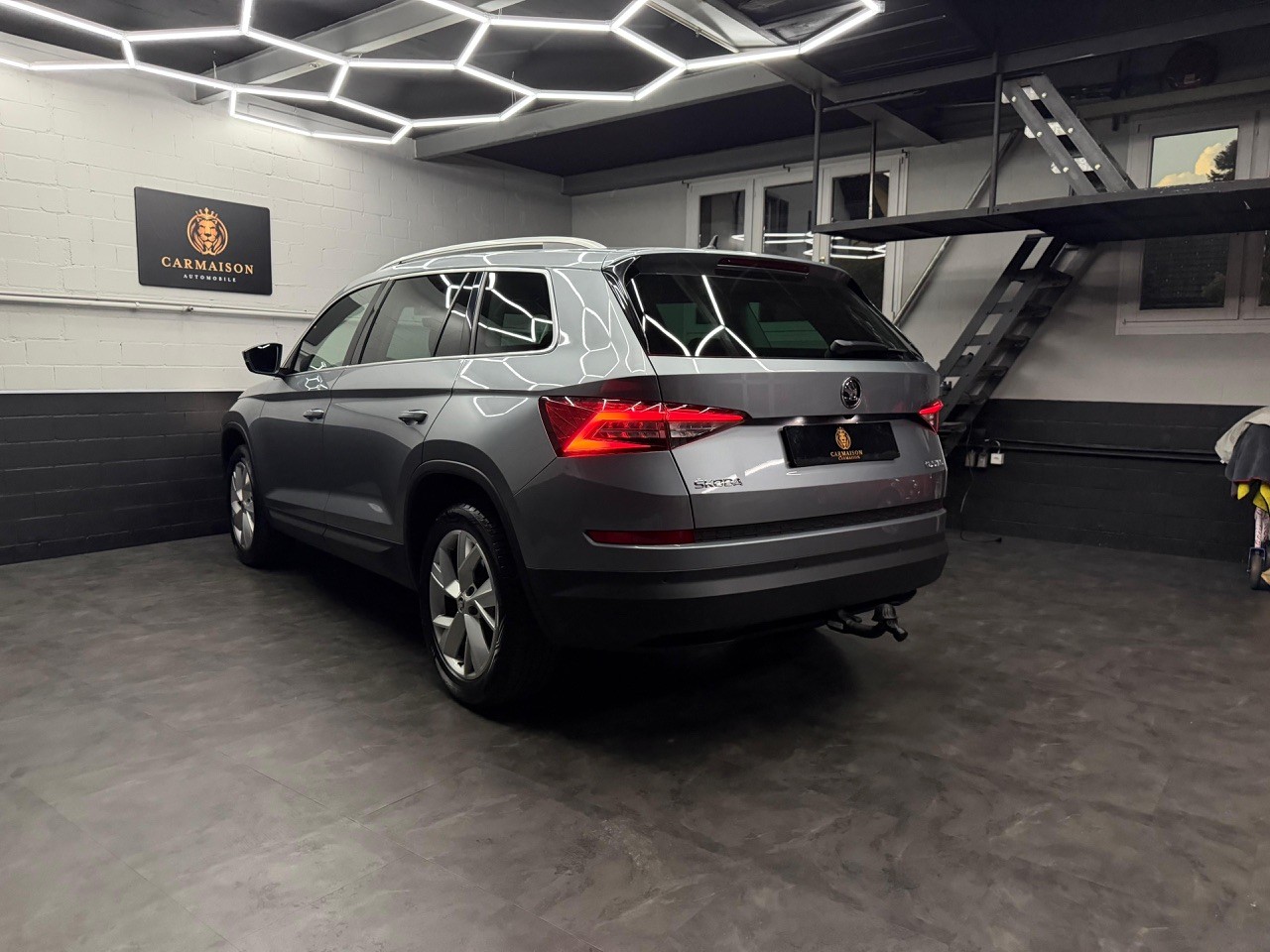 SKODA Kodiaq 1.5 TSI ACT Ambition | AHK 1.8T | Rückfahrkamera-image-5
