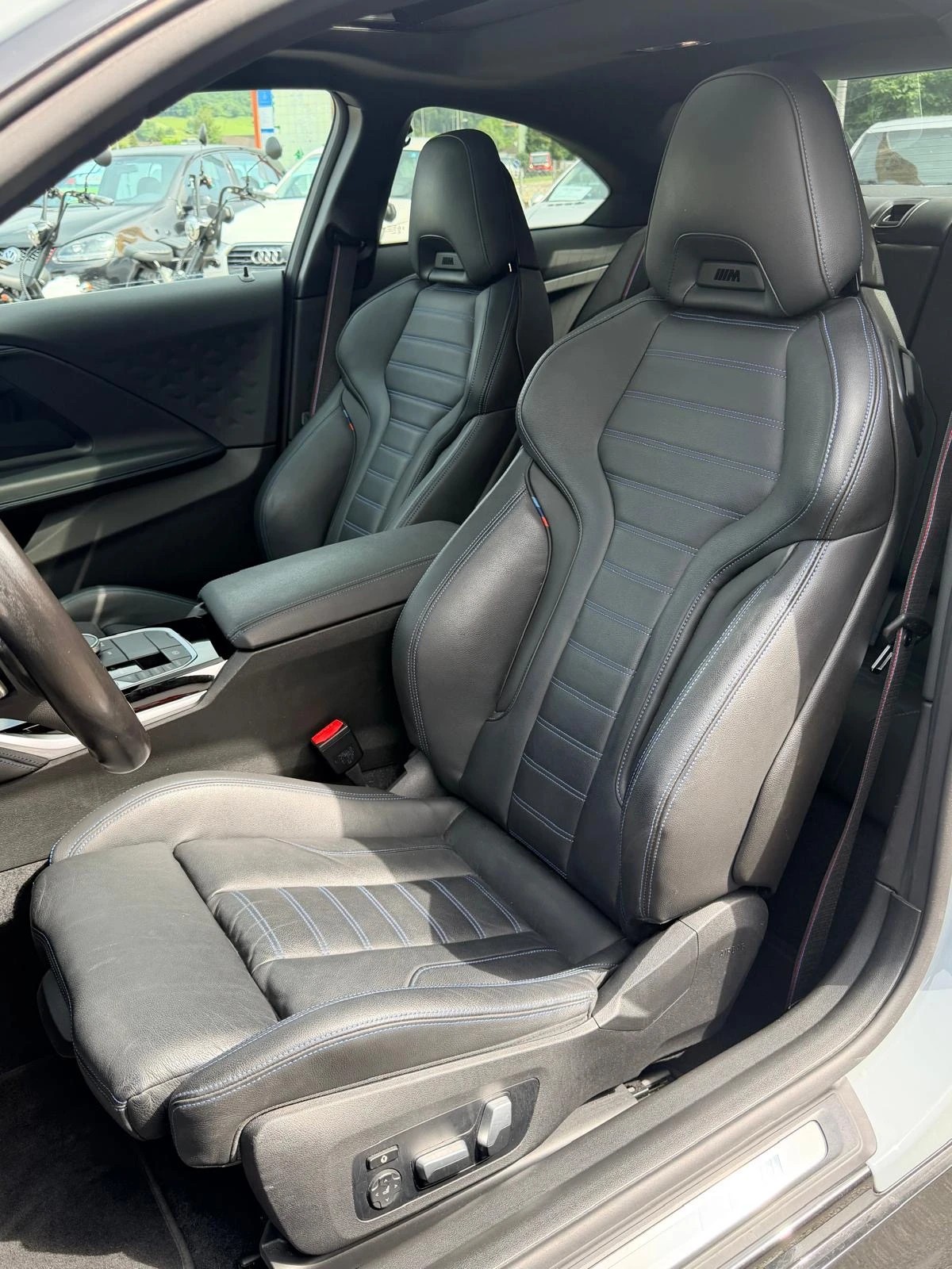 BMW M240i xDrive Steptronic-image-7