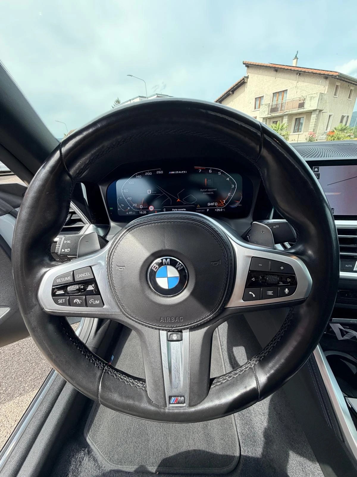 BMW M240i xDrive Steptronic-image-11