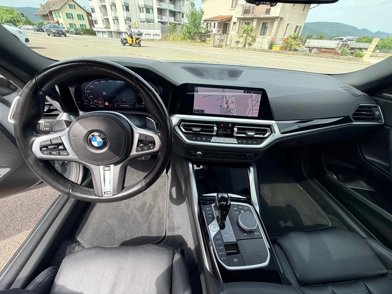 BMW M240i xDrive Steptronic-image-6