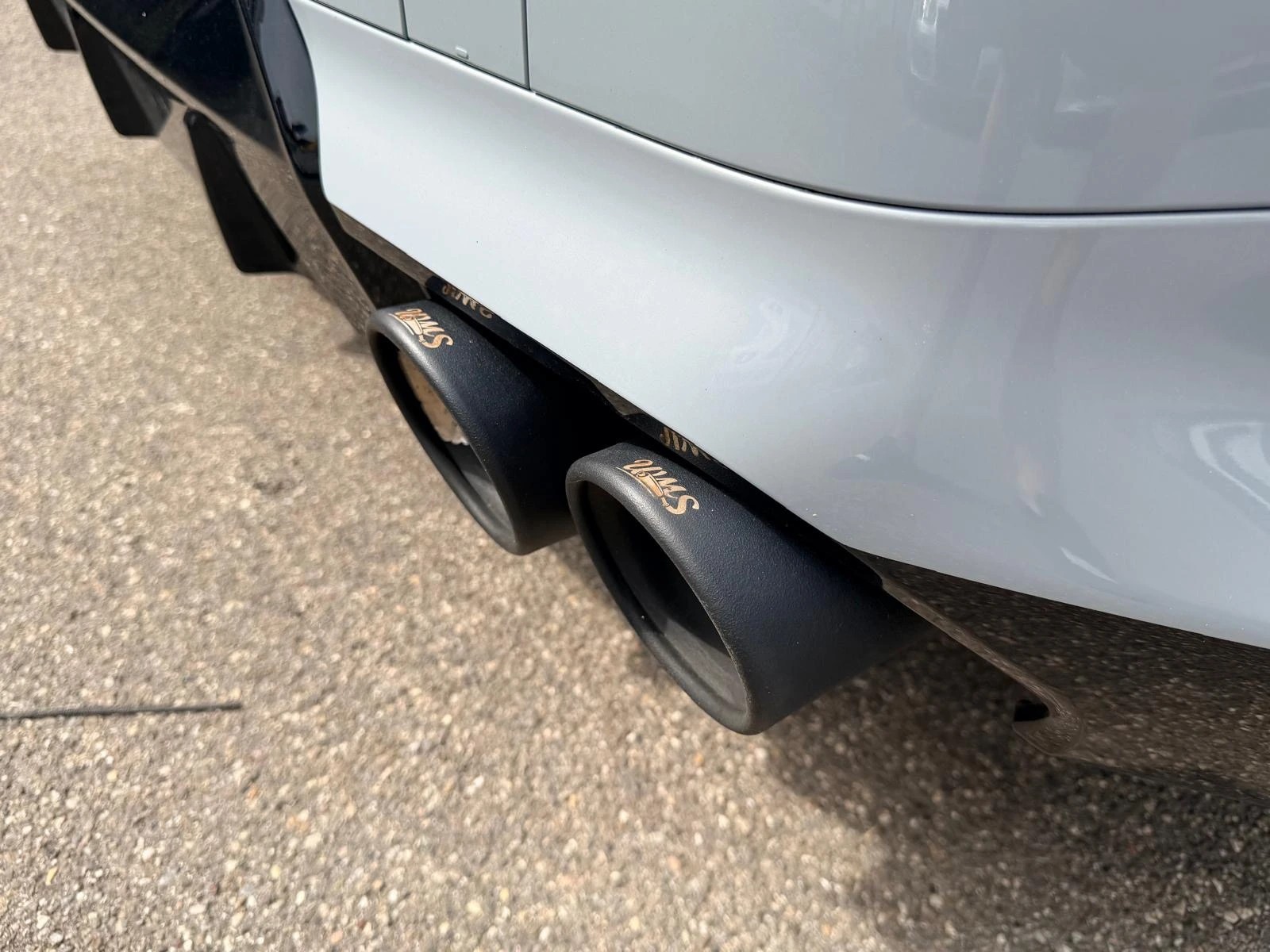 BMW M240i xDrive Steptronic-image-5