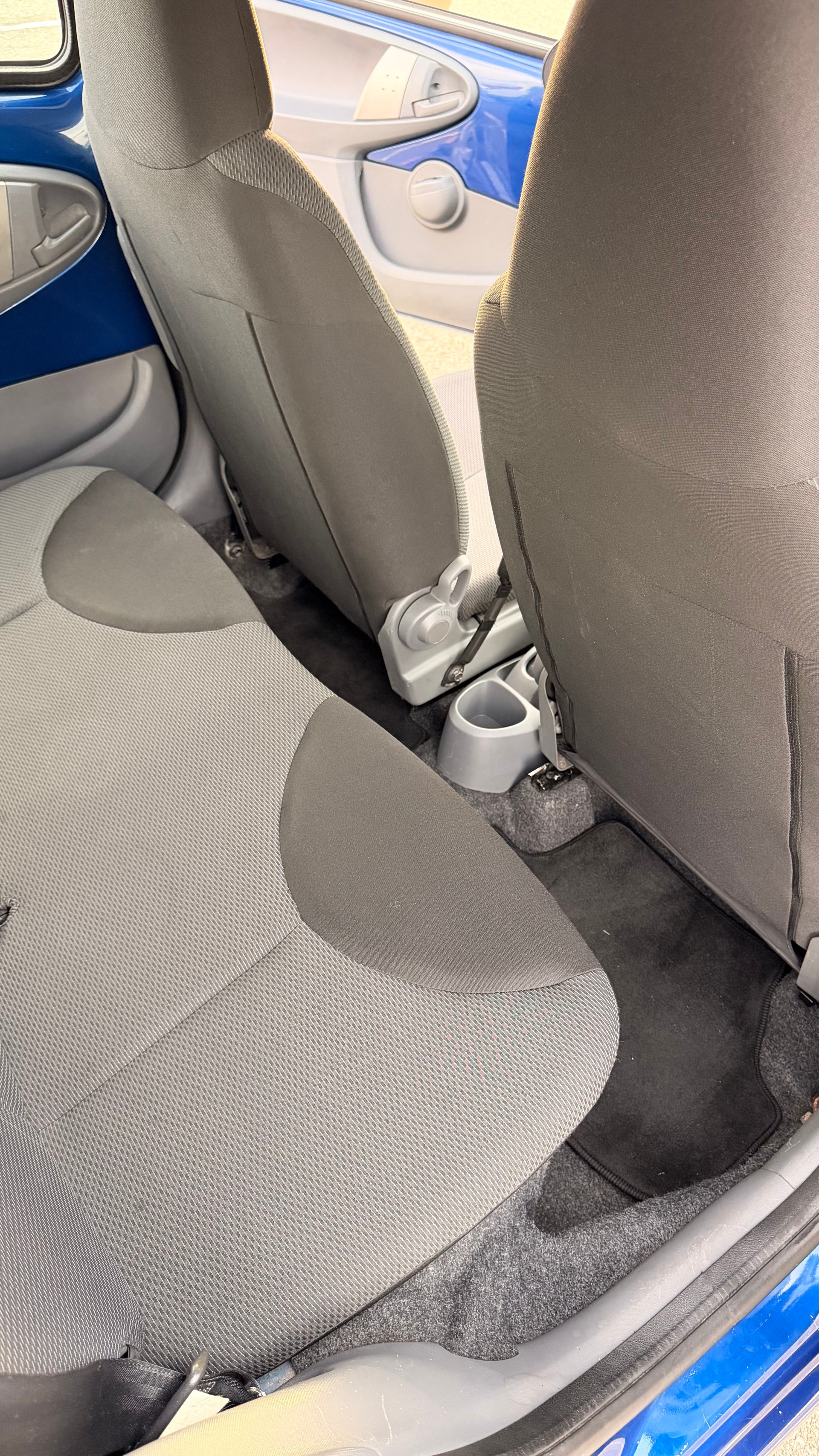 TOYOTA Aygo 1.0 Linea Luna-image-9