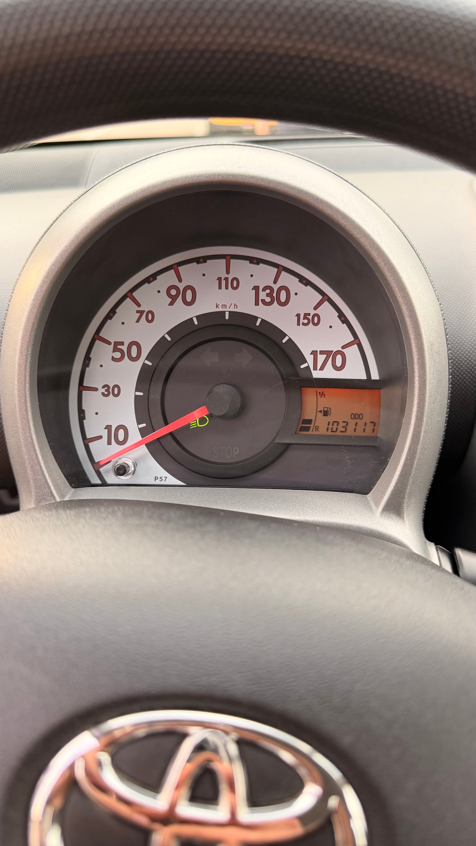 TOYOTA Aygo 1.0 Linea Luna-image-11