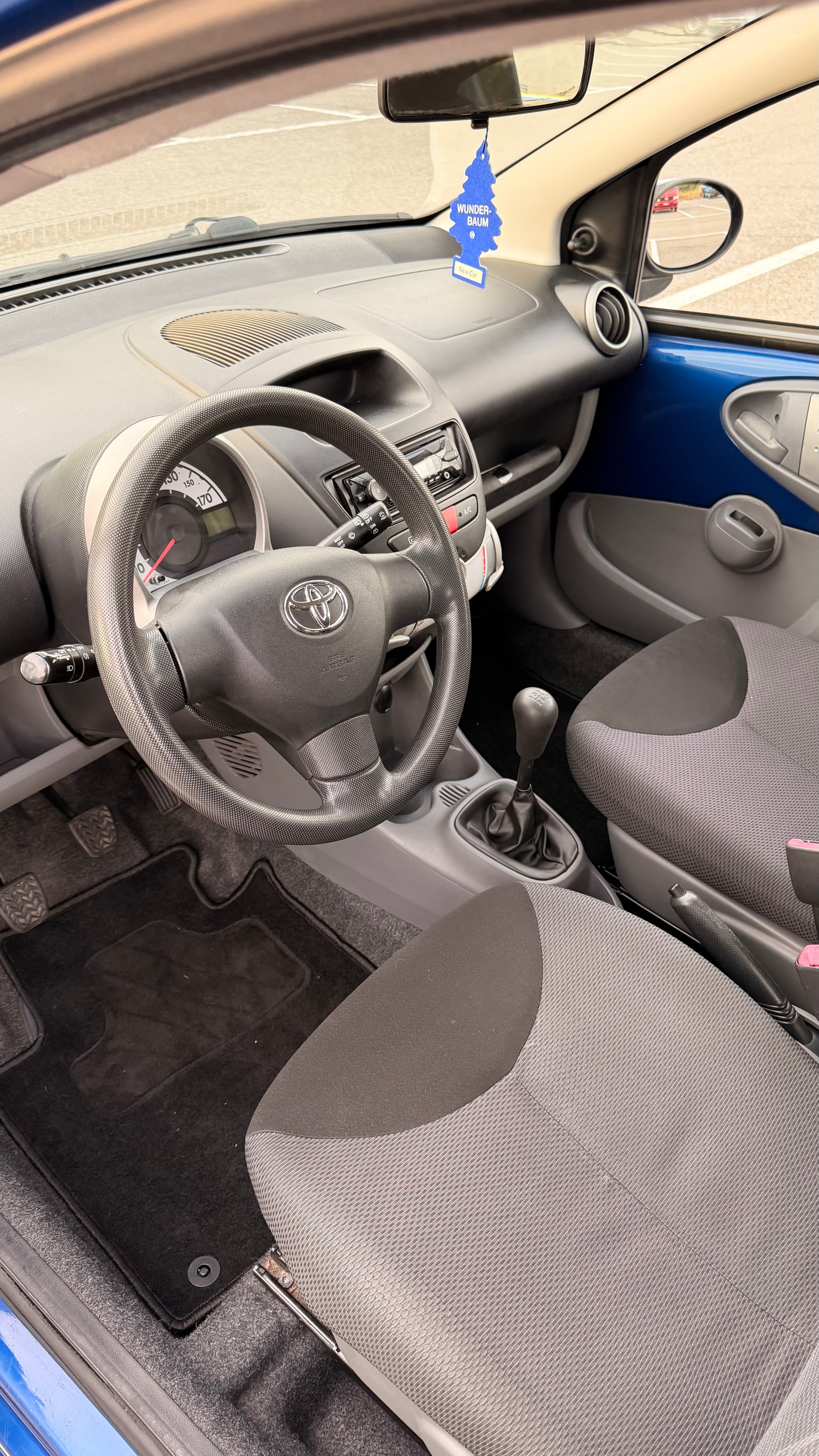 TOYOTA Aygo 1.0 Linea Luna-image-7