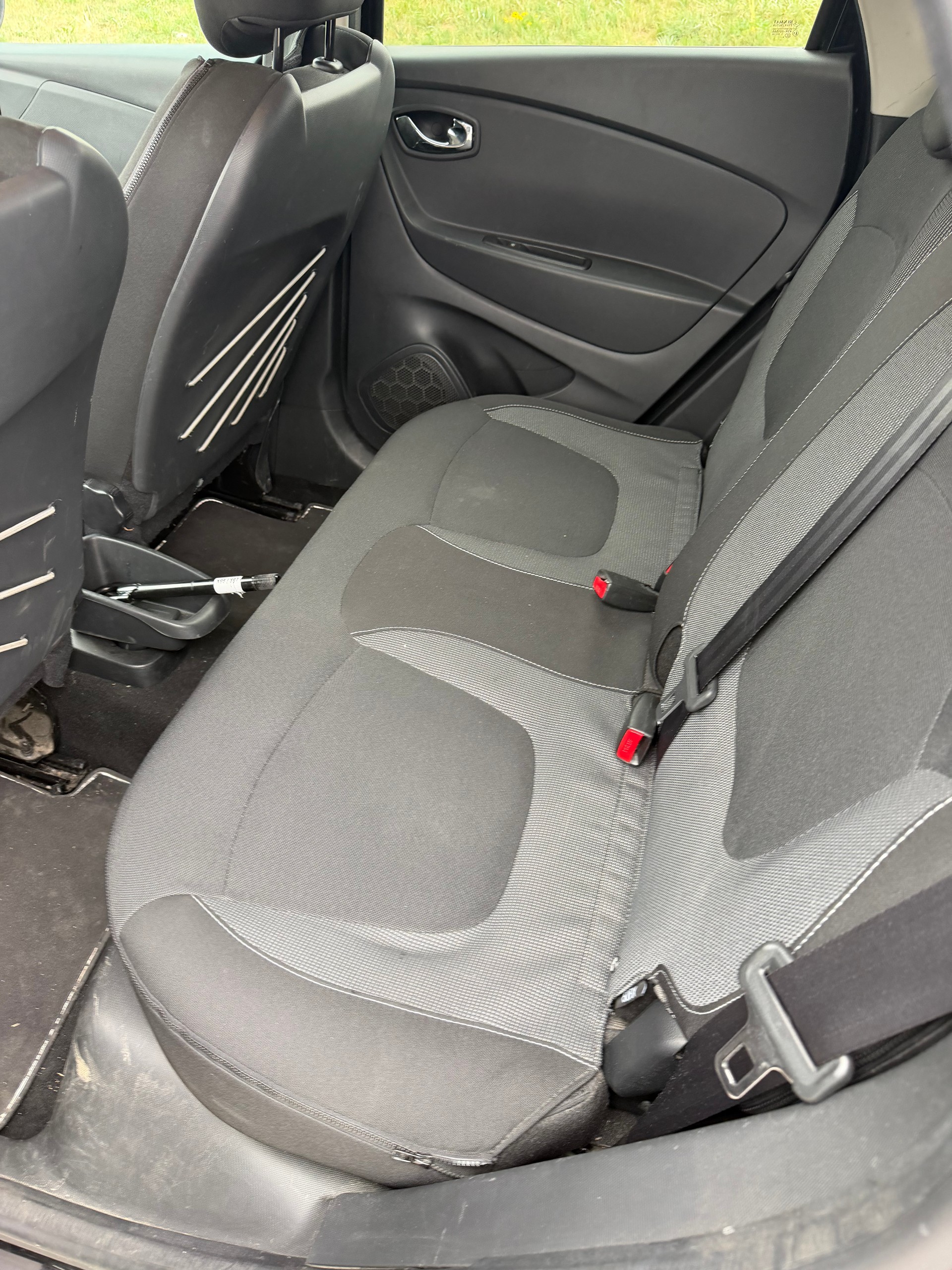 RENAULT Captur 0.9 12V Privilège-image-5