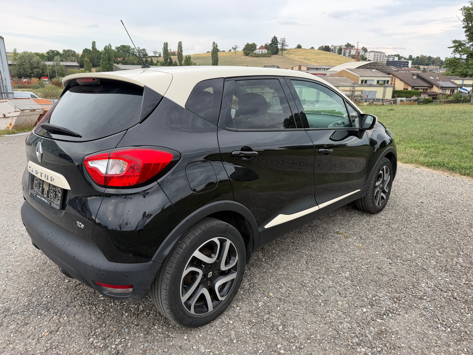 RENAULT Captur 0.9 12V Privilège-image-8