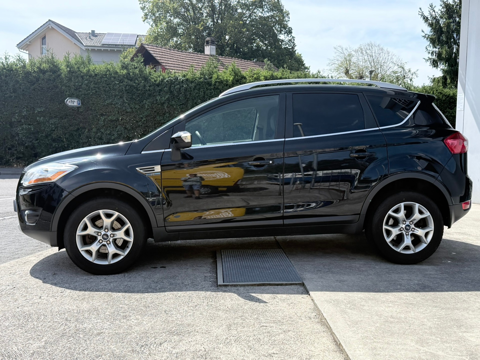 FORD Kuga 2.0 TDCi Carving 4WD-image-7