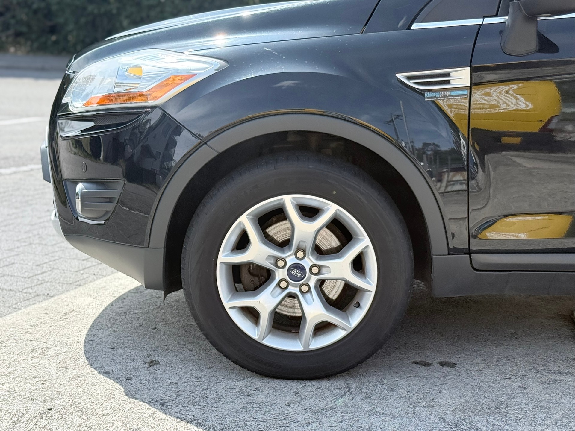 FORD Kuga 2.0 TDCi Carving 4WD-image-8