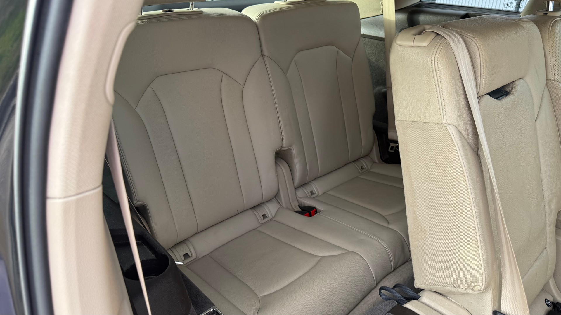 AUDI Q7 3.0 TDI-image-11