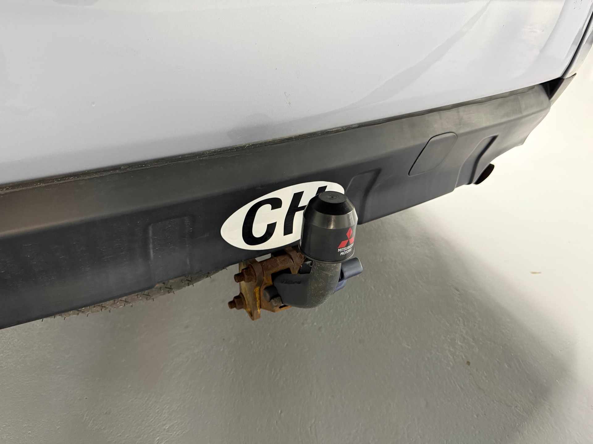 MITSUBISHI Outlander 2.4 Invite 4WD CVT-image-18