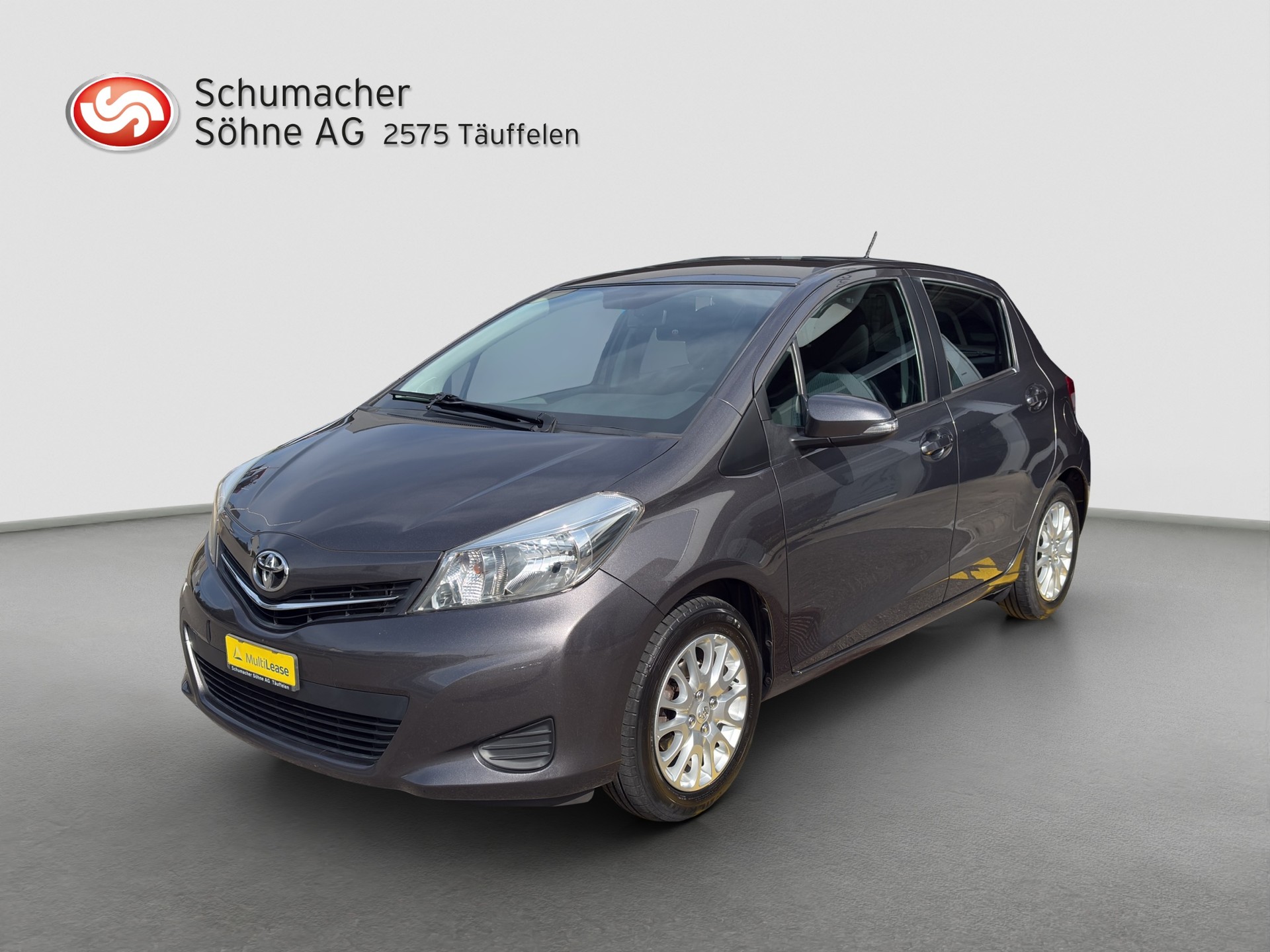 TOYOTA Yaris 1.33 Luna-image-0