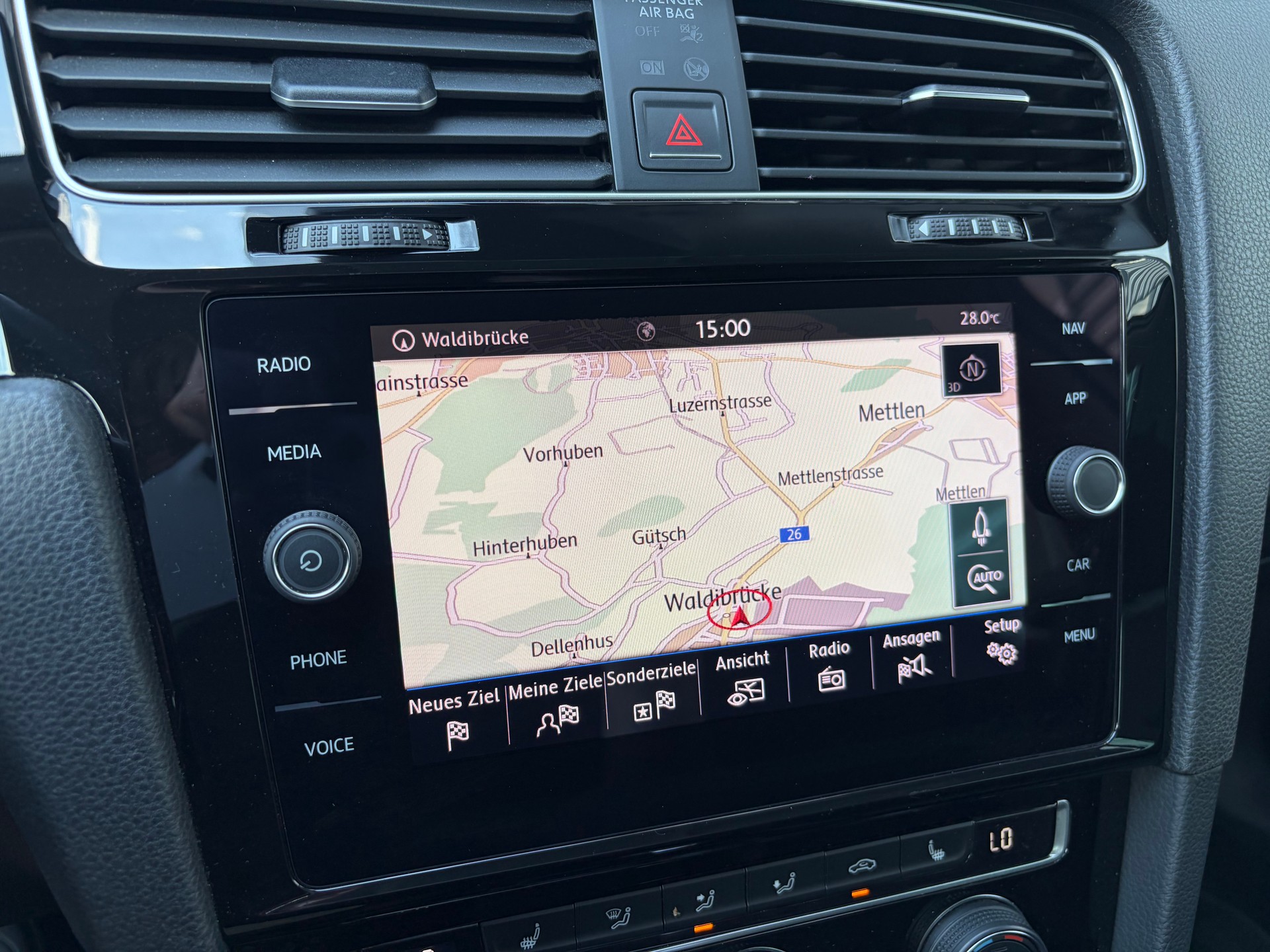 VW Golf 1.5 TSI EVO Highline DSG** R-LINE **-image-11