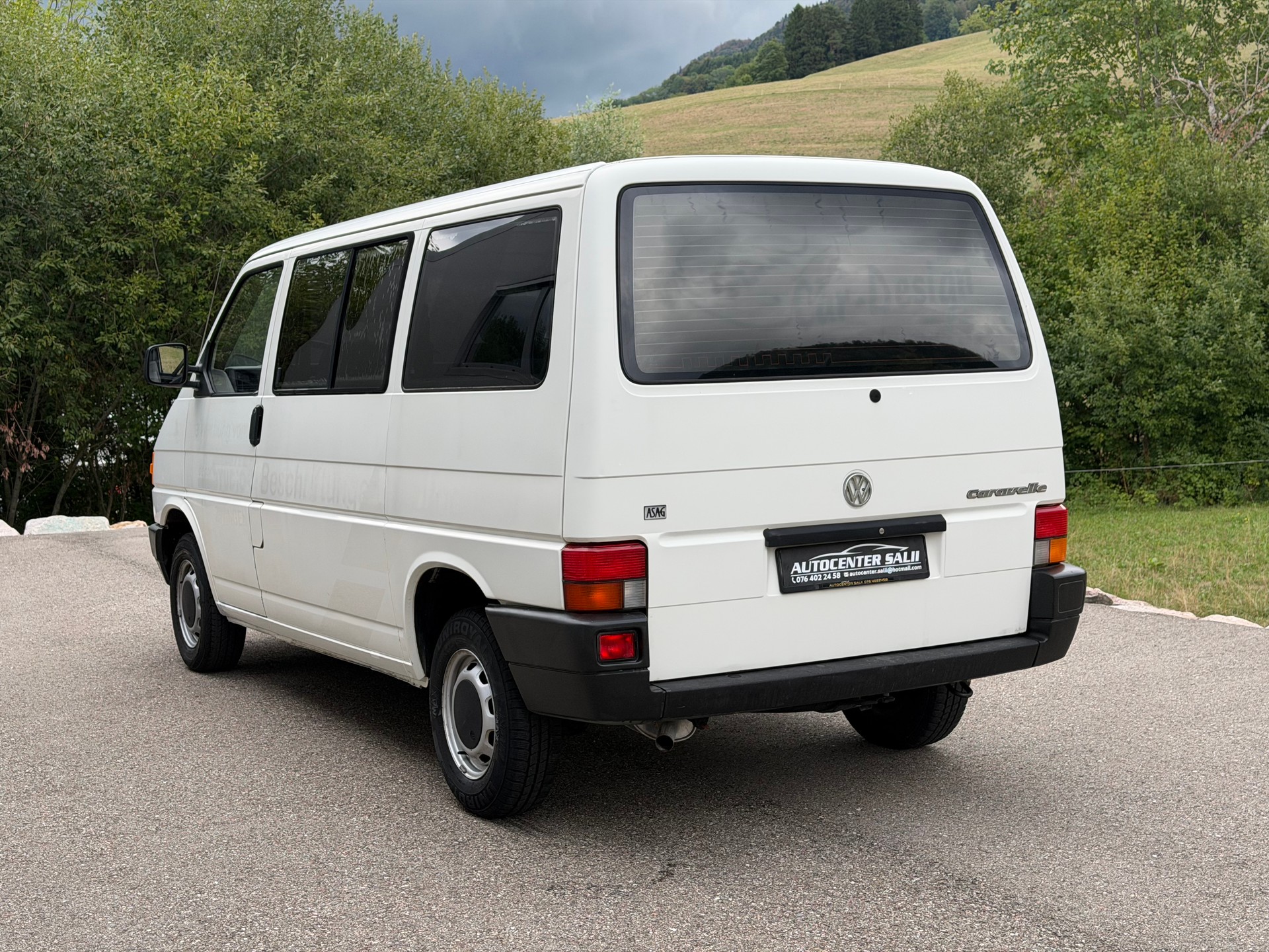 VW T4 2.0 Caravelle Benzin Frish Ab Mfk 130.000km-image-5