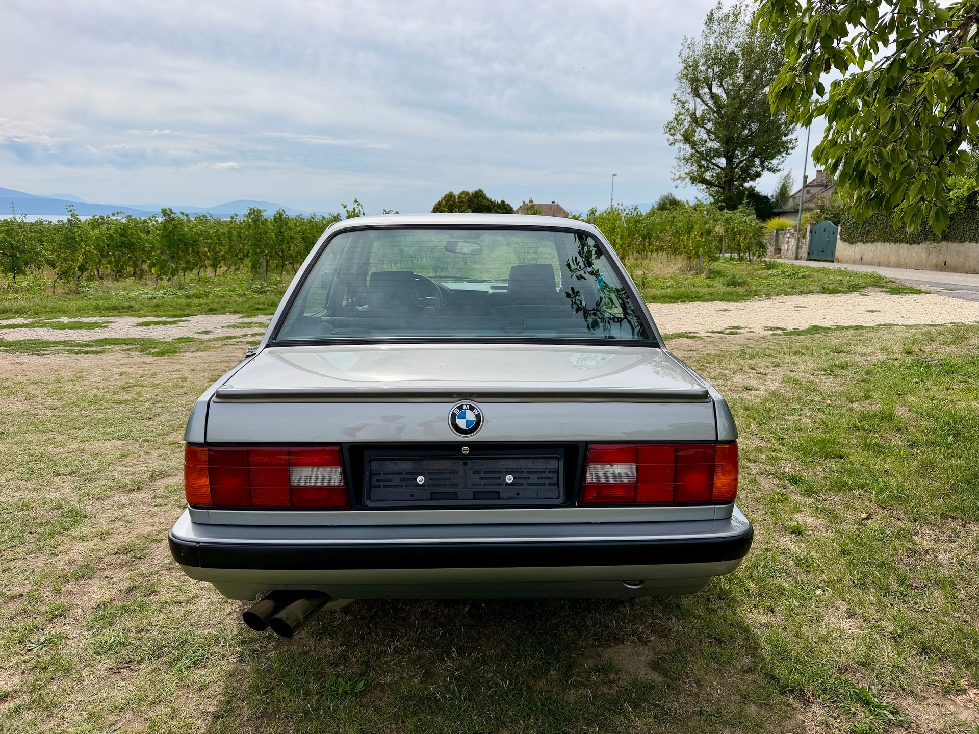 BMW 325iX-image-5