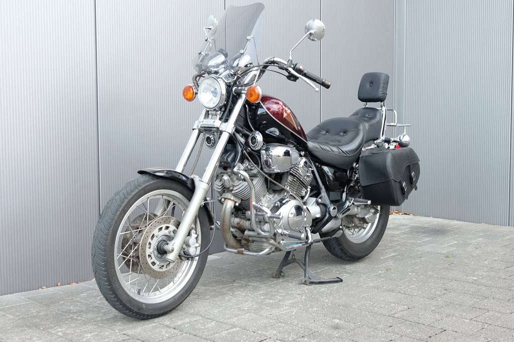 YAMAHA XV750 Virago-showroom-element-3