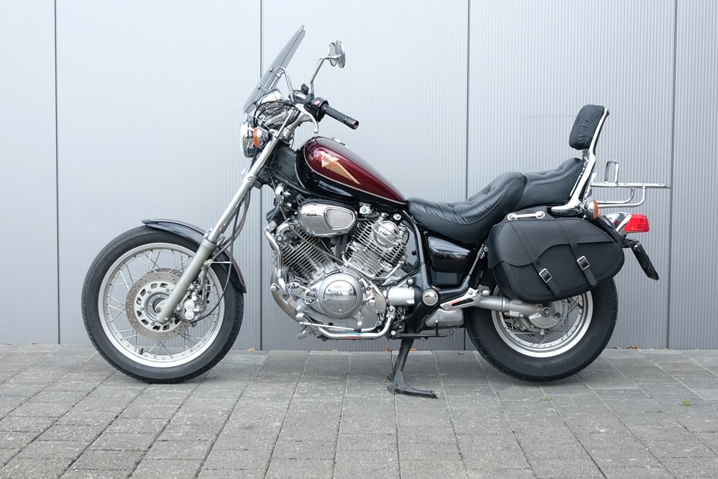 YAMAHA XV750 Virago-showroom-element-2