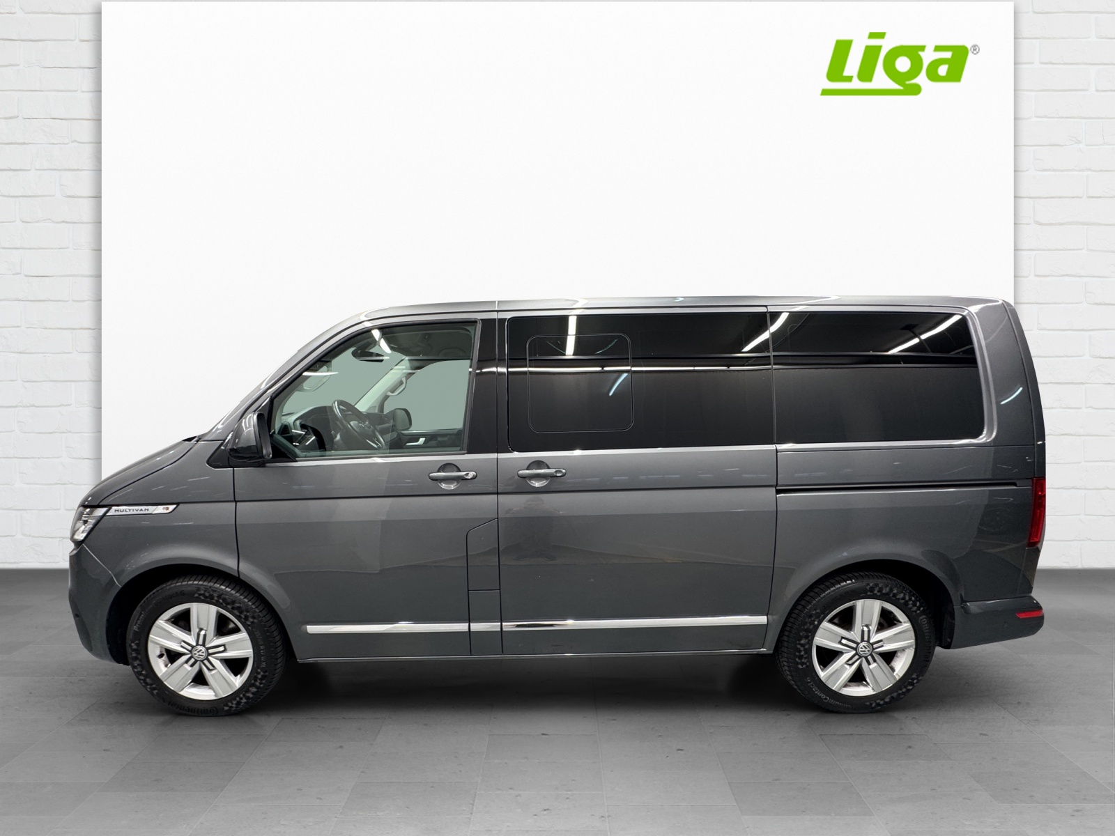 VW T6.1 Multivan 2.0 TDI 150 Highline DSG-image-2