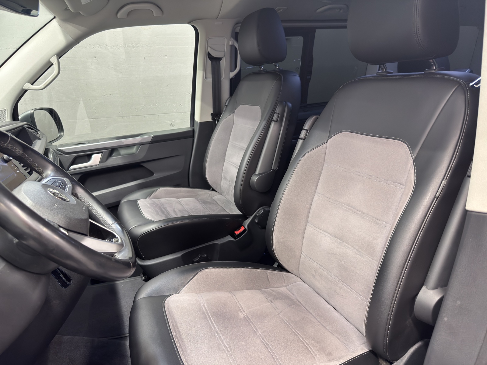 VW T6.1 Multivan 2.0 TDI 150 Highline DSG-image-14
