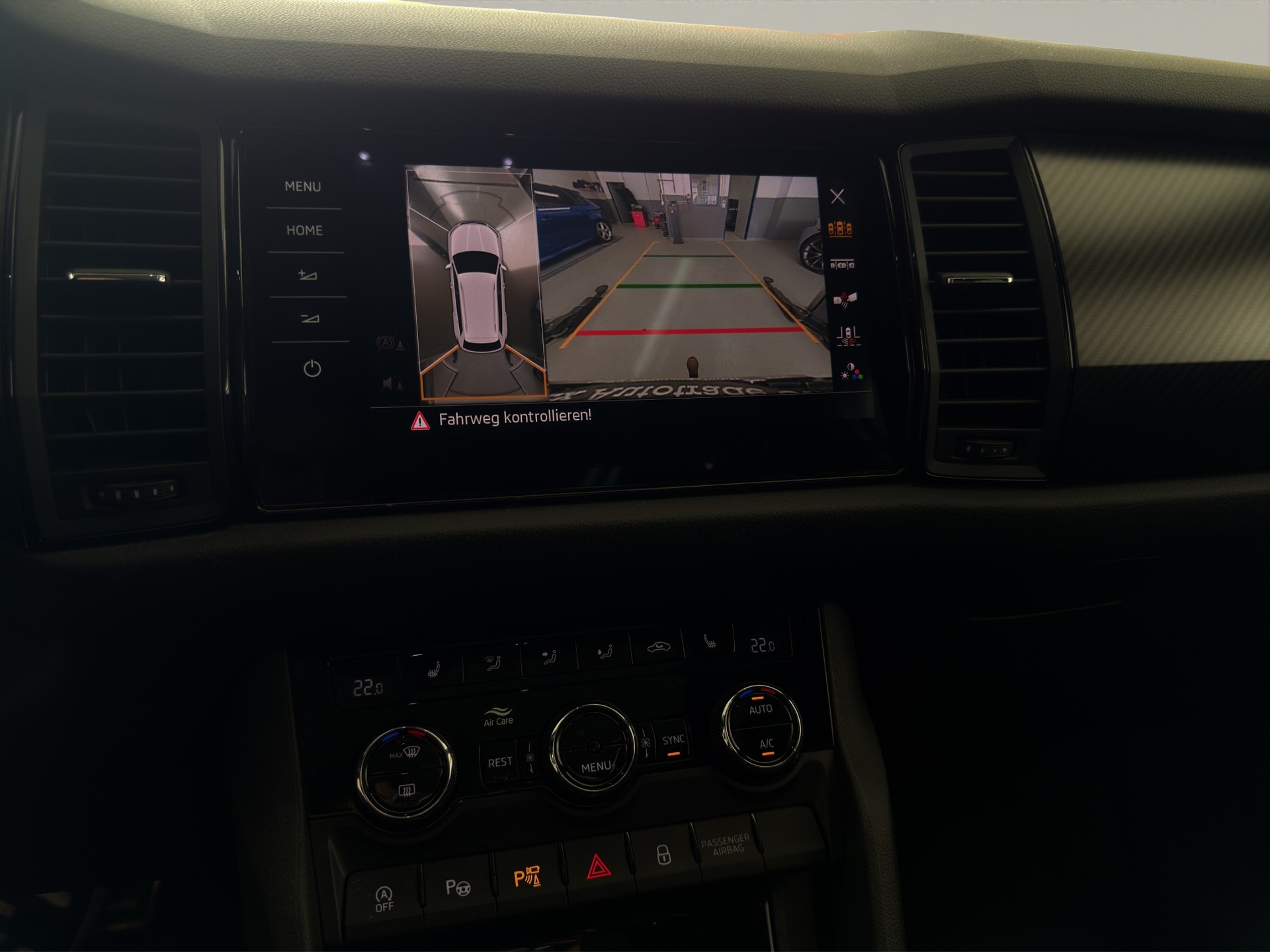 SKODA Kodiaq 2.0 Bi-TDI SCR RS 4x4 DSG inkl. Veloträger-image-10