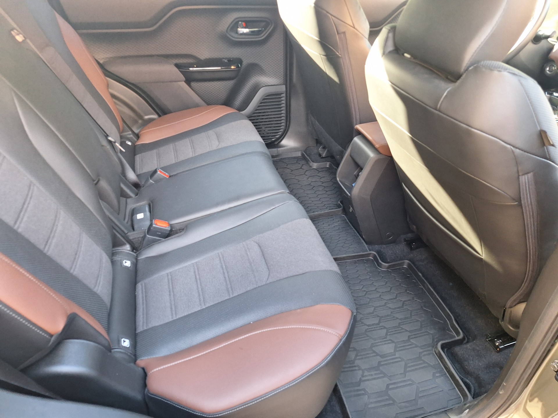 SUZUKI E-VITARA GL Top 4X4-image-5