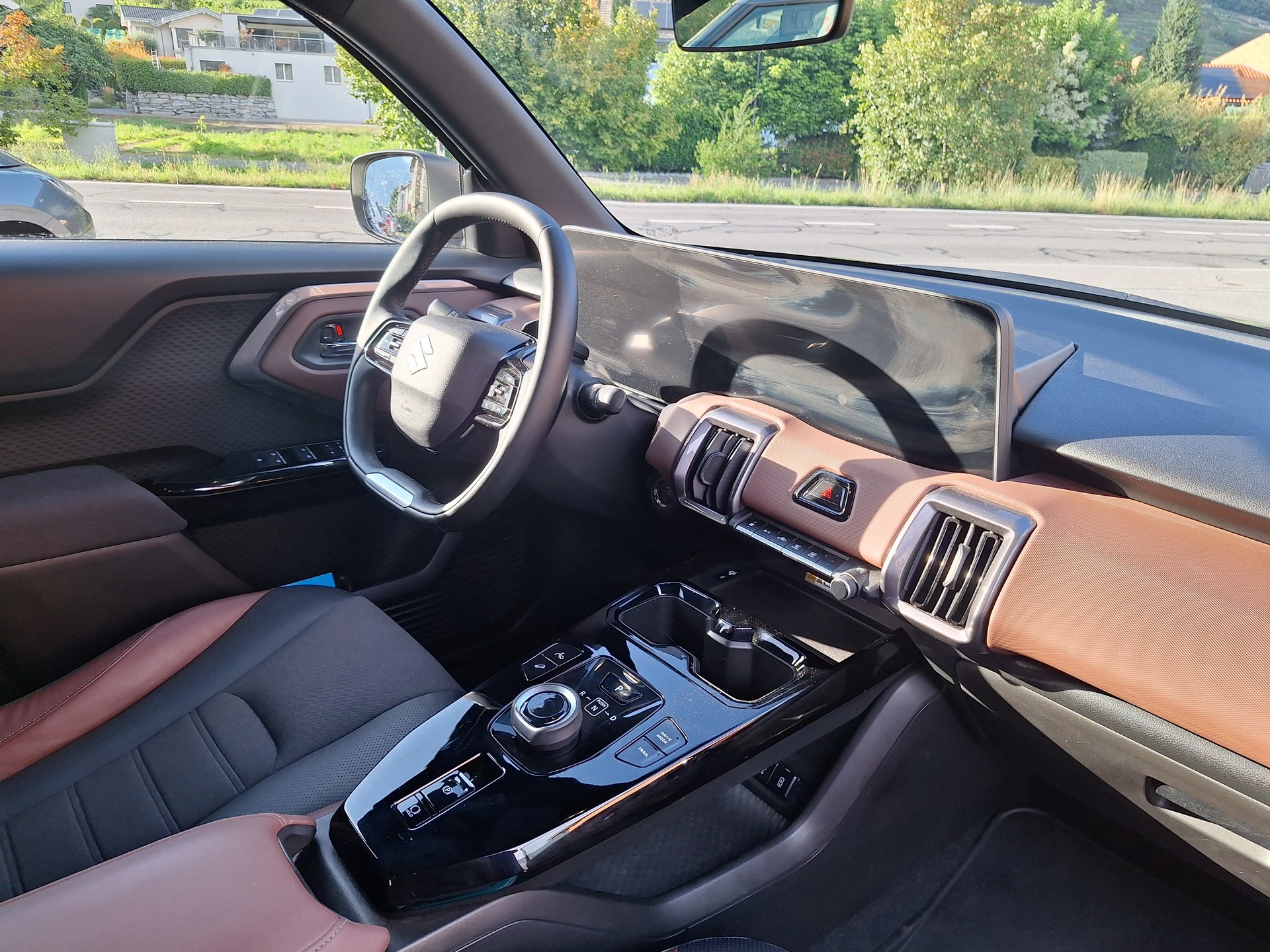 SUZUKI E-VITARA GL Top 4X4-image-4