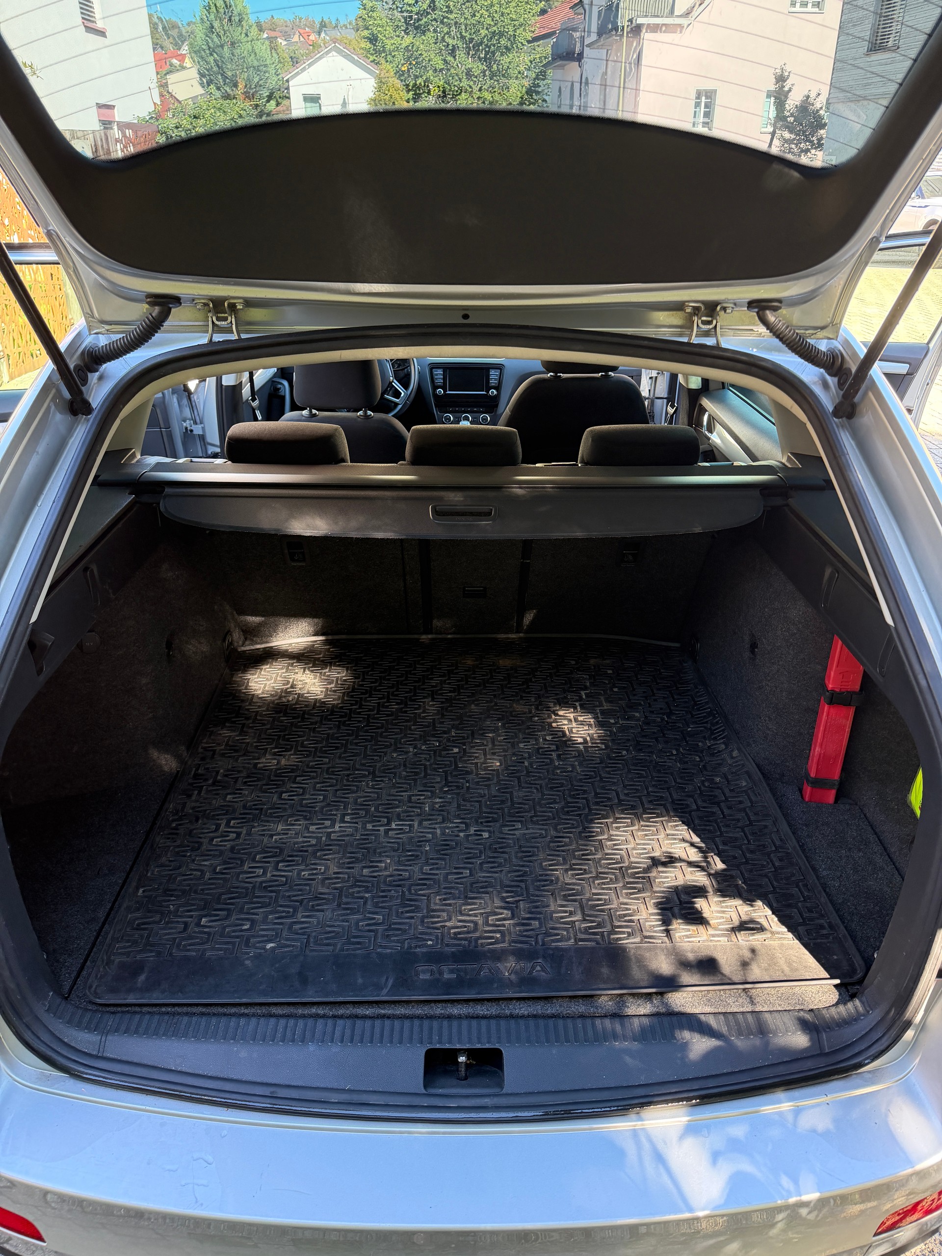 SKODA 2.0 TDI 150 Ambition 4x4-image-4