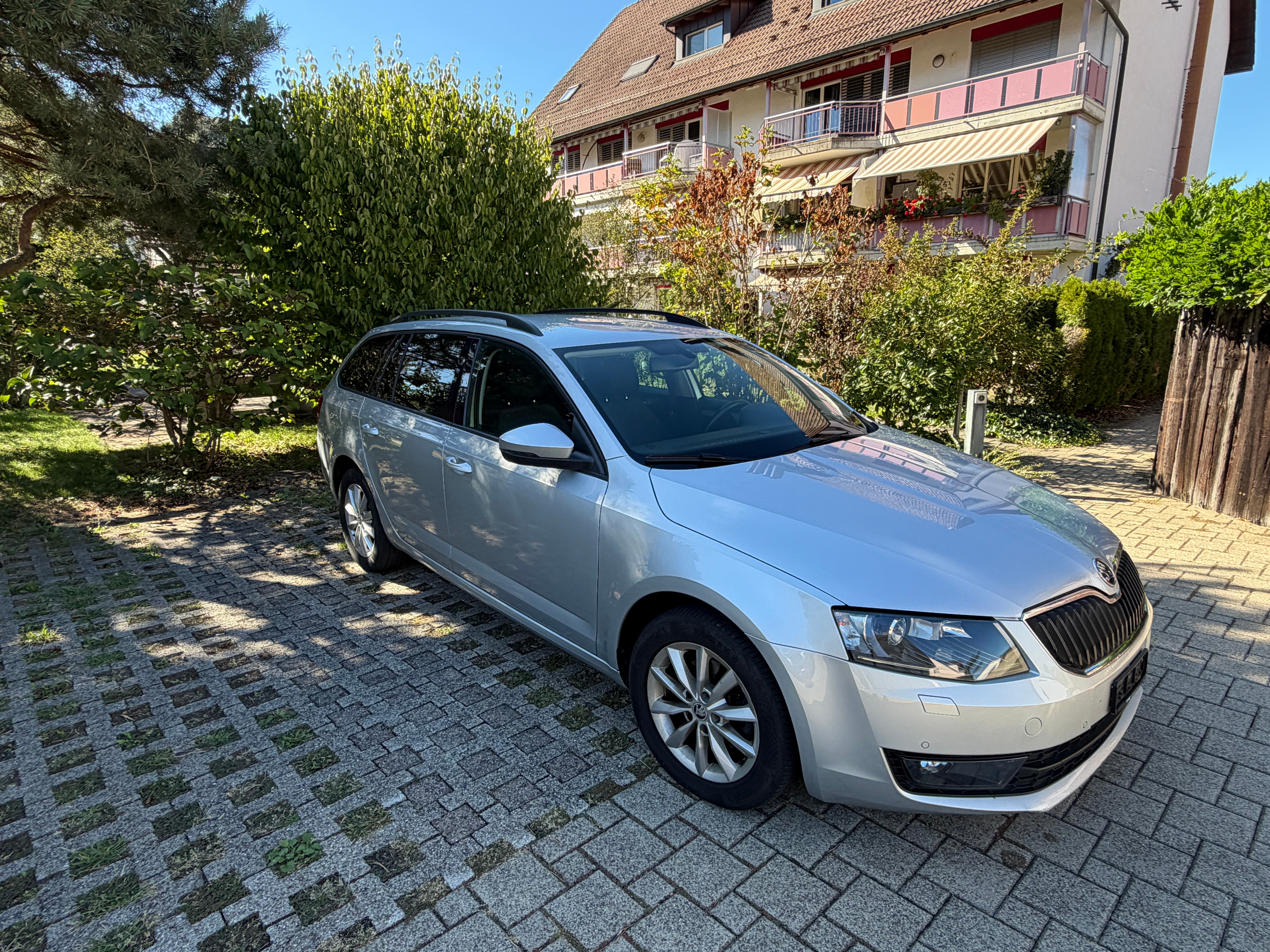 SKODA 2.0 TDI 150 Ambition 4x4 — slika 10