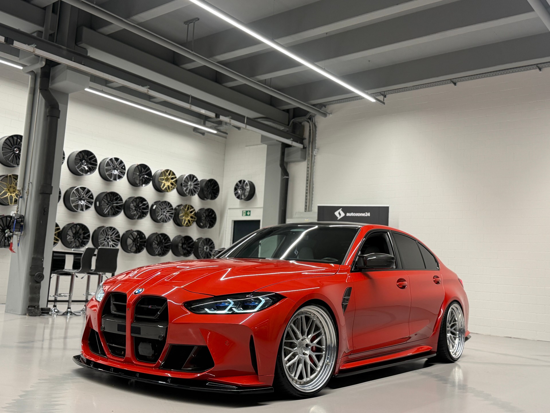BMW M3 Competition xDrive Toronto Red *BMW Neuwagen Anschlussgarantie bis 27.11.26-image-4