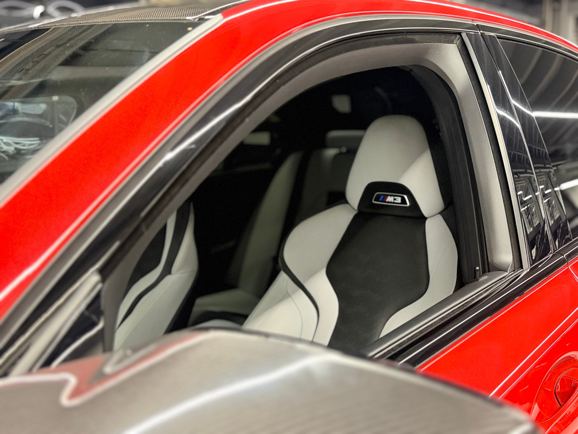 BMW M3 Competition xDrive Toronto Red *BMW Neuwagen Anschlussgarantie bis 27.11.26-image-22