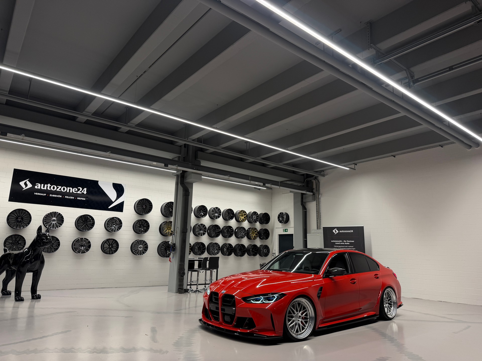 BMW M3 Competition xDrive Toronto Red *BMW Neuwagen Anschlussgarantie bis 27.11.26-image-17