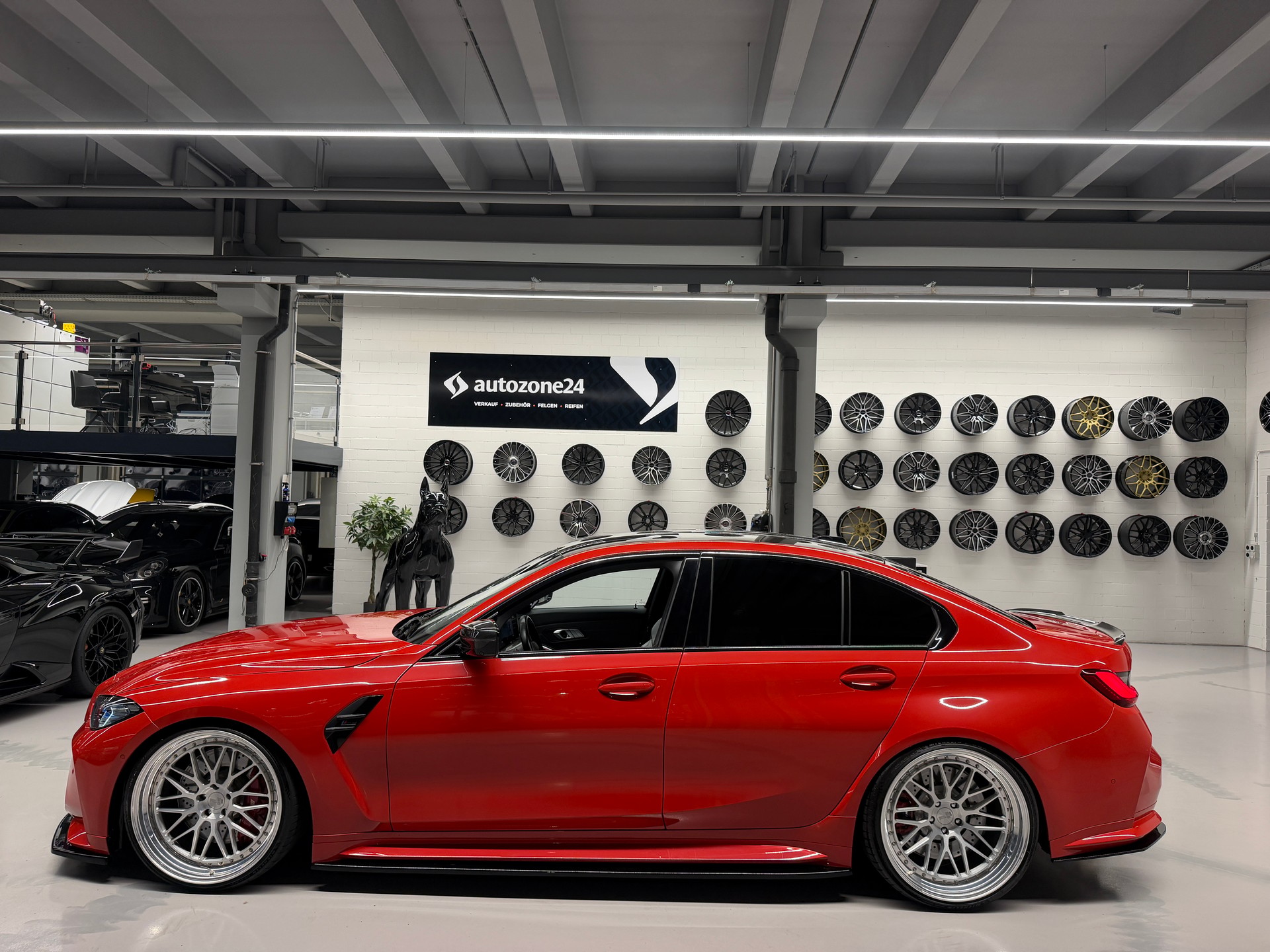 BMW M3 Competition xDrive Toronto Red *BMW Neuwagen Anschlussgarantie bis 27.11.26-image-5